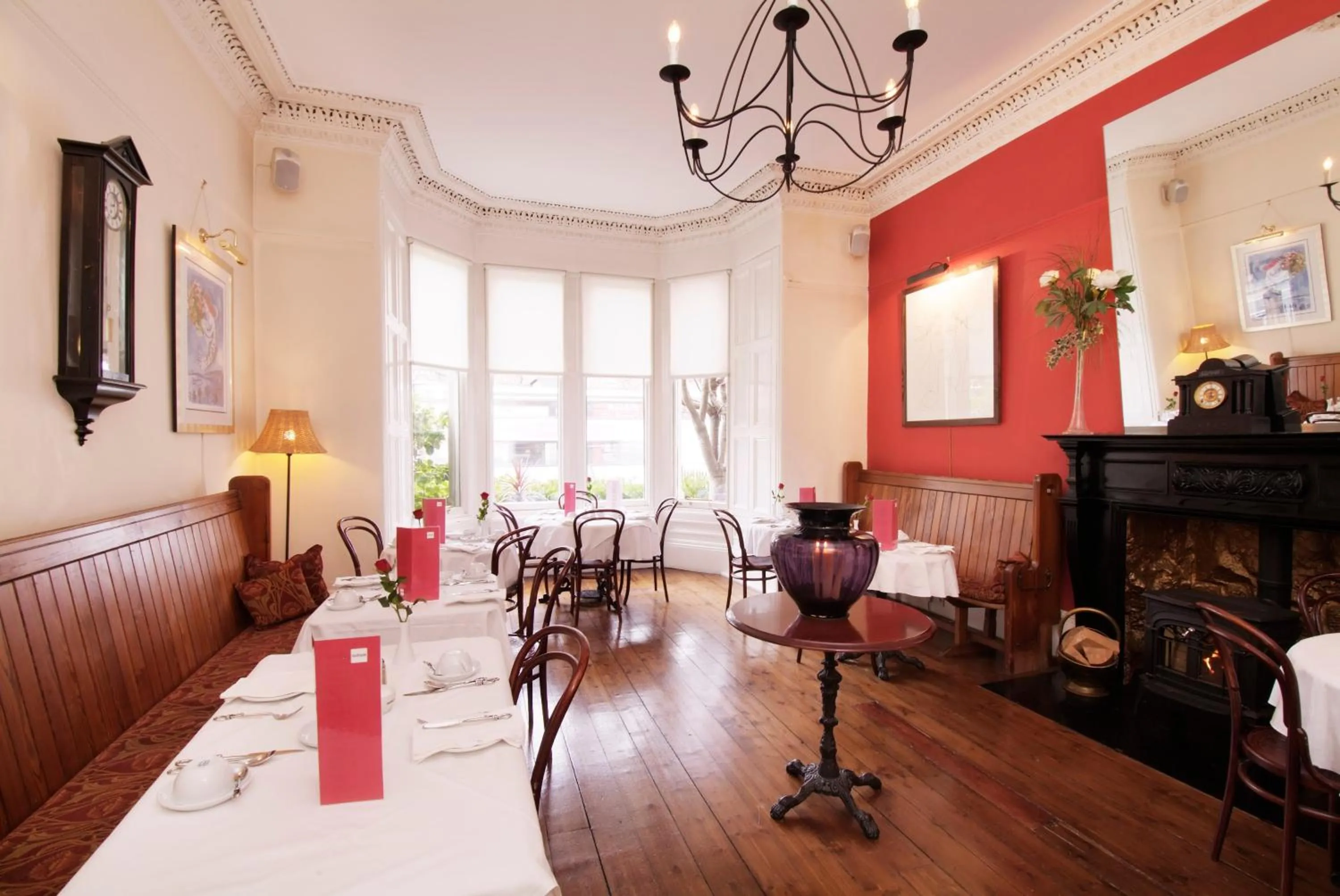 Restaurant/places to eat in Southside Guest House