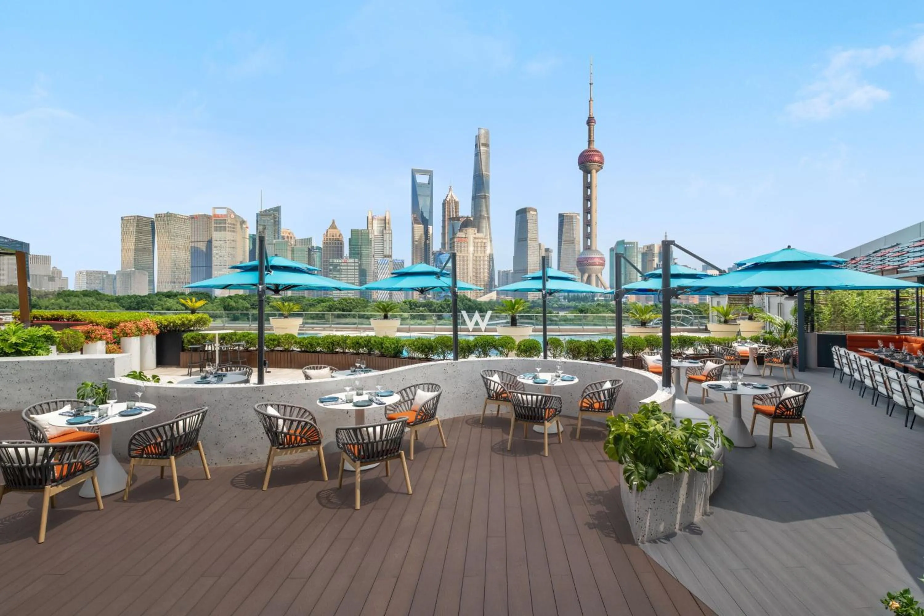 Restaurant/places to eat in W Shanghai - The Bund