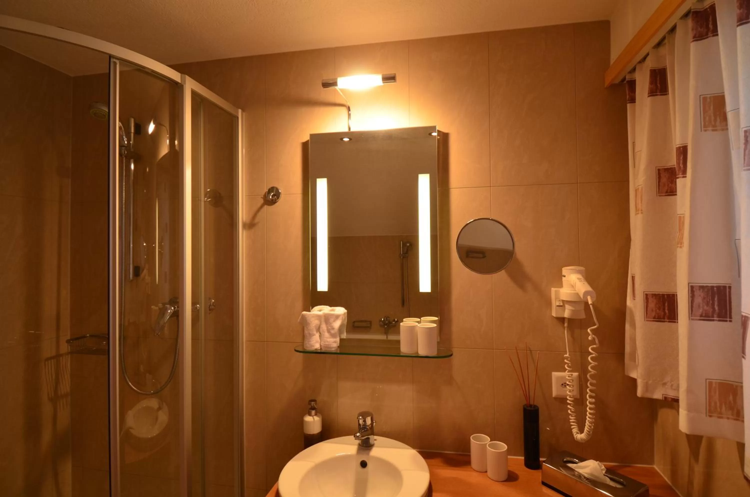 Bathroom in Hotel Belmont