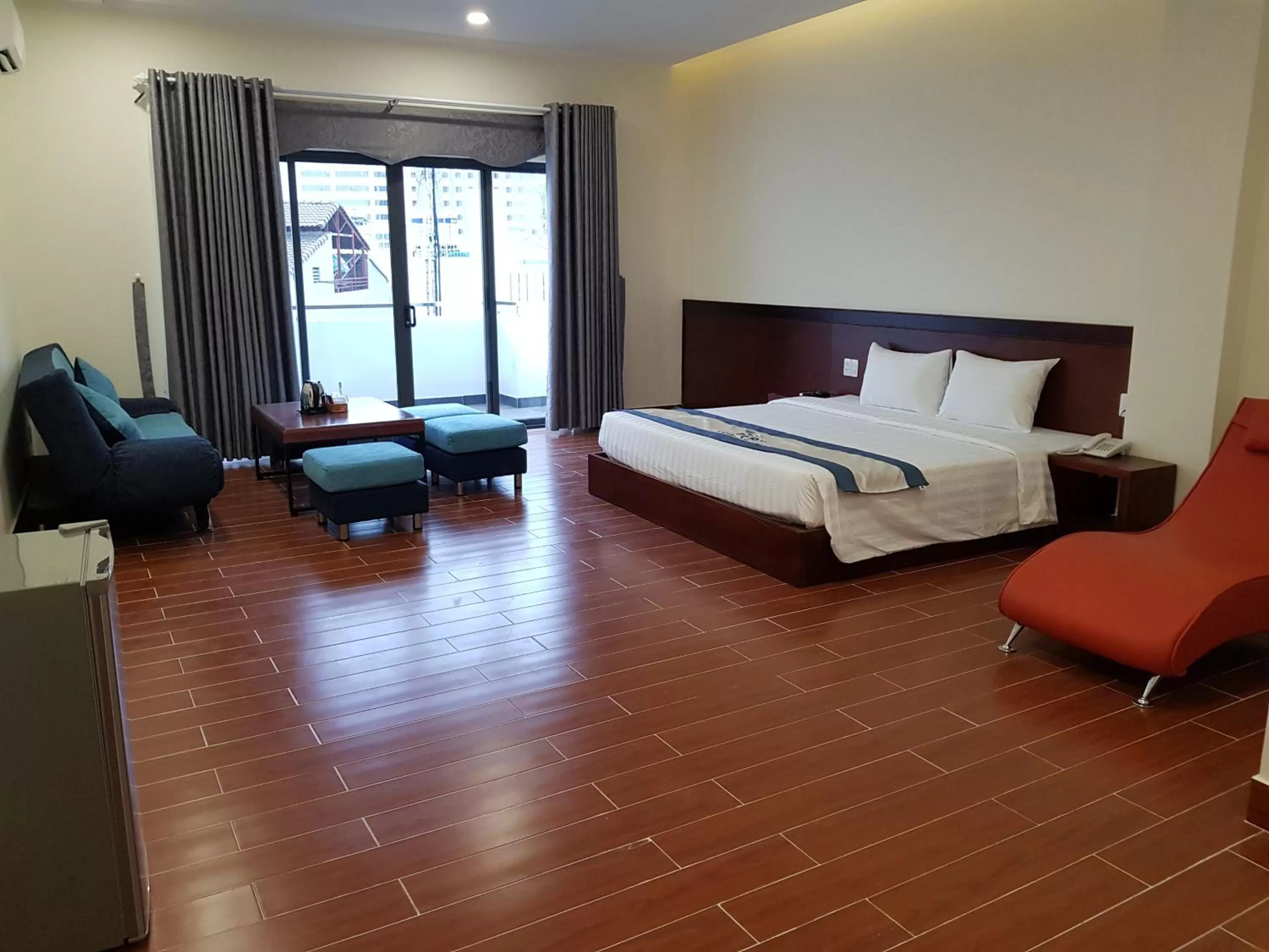 Photo of the whole room, Bed in Victory Airport Hotel
