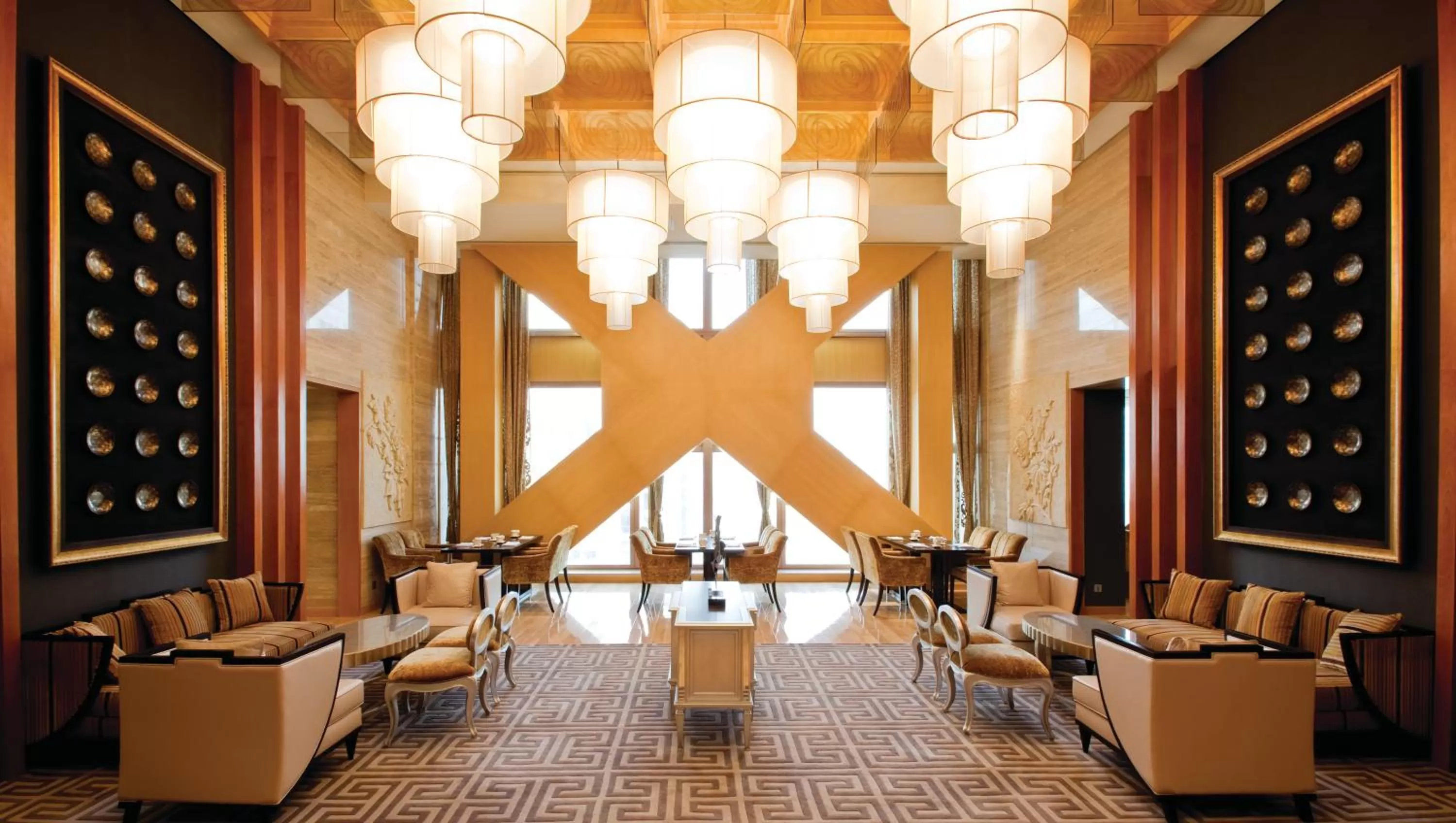 Lounge or bar in Fairmont Beijing