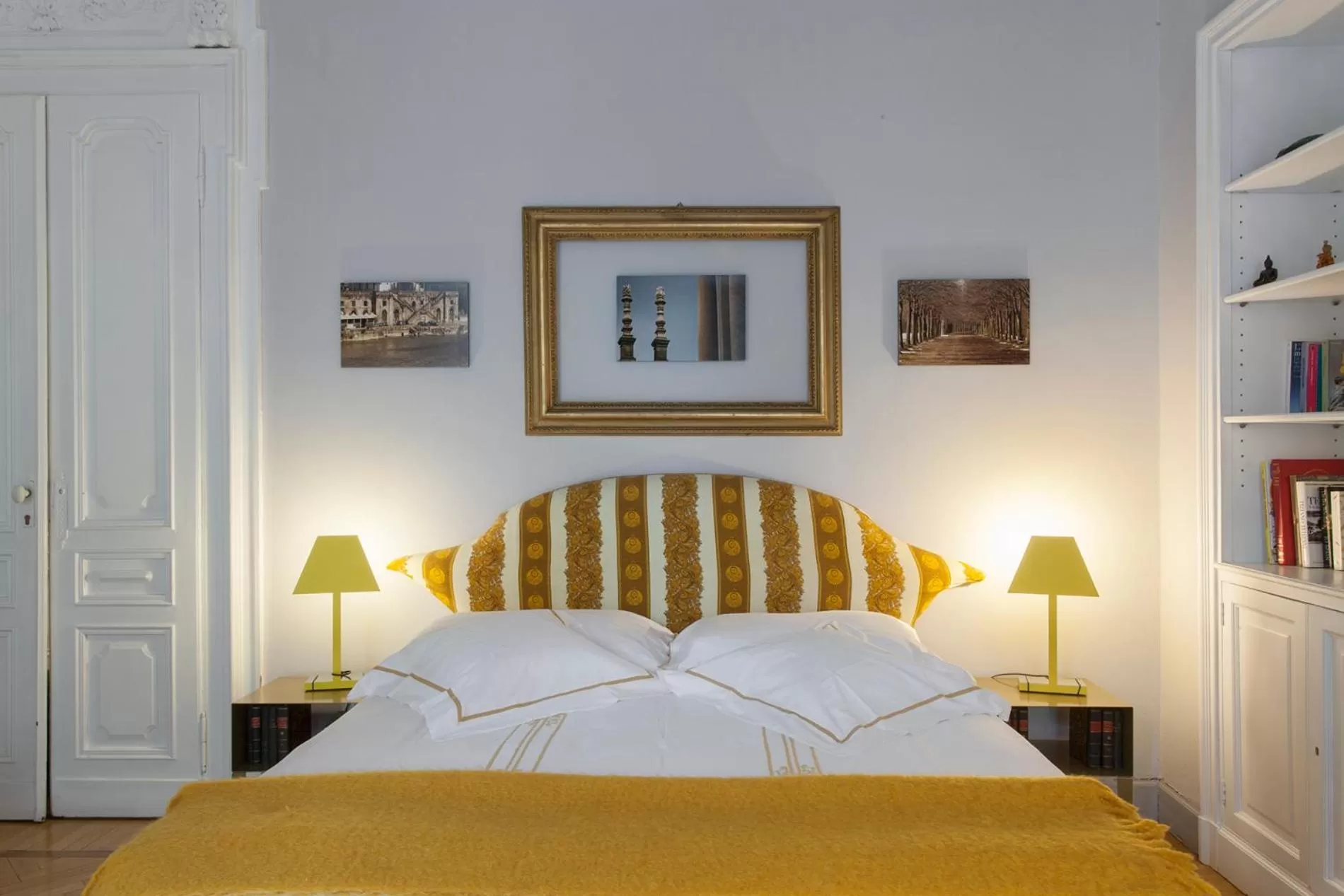 Bed in Palazzo Bellini