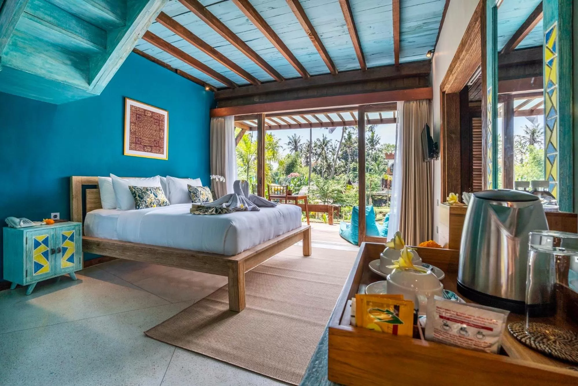 Coffee/tea facilities, Bed in Menzel Ubud