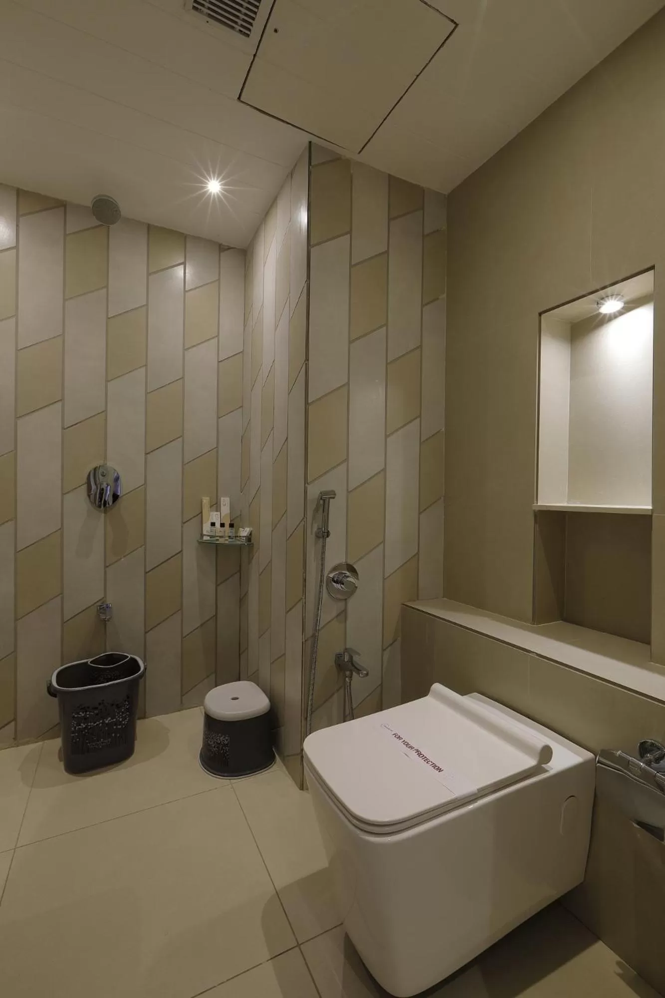 Bathroom in Artilla Inn