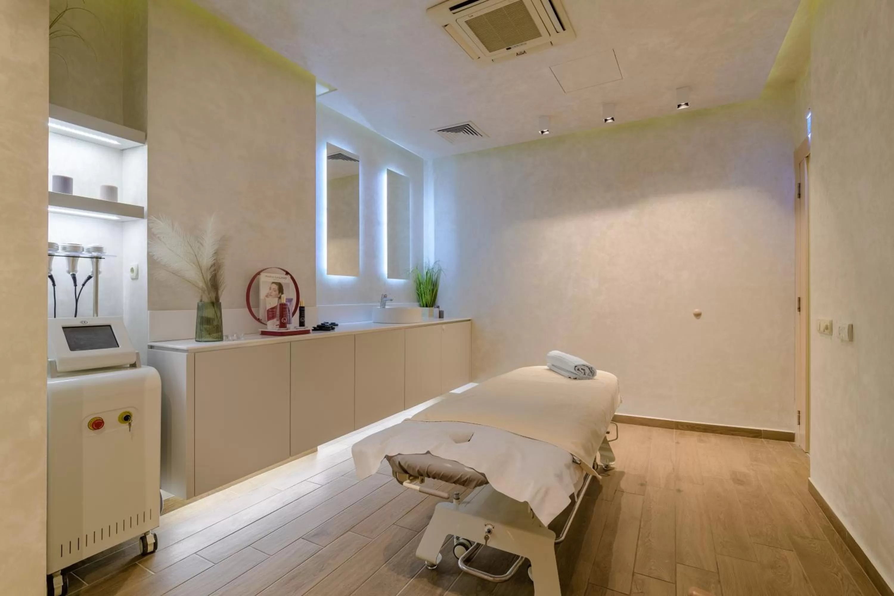Massage in Rosslyn Dimyat Hotel Varna