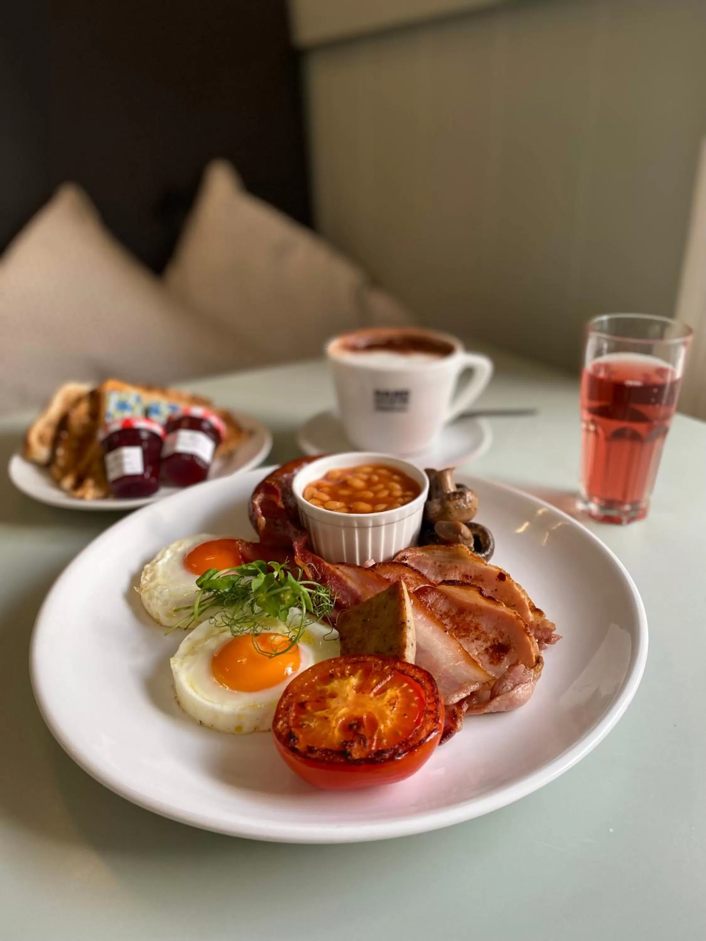 Breakfast in Mannings Hotel