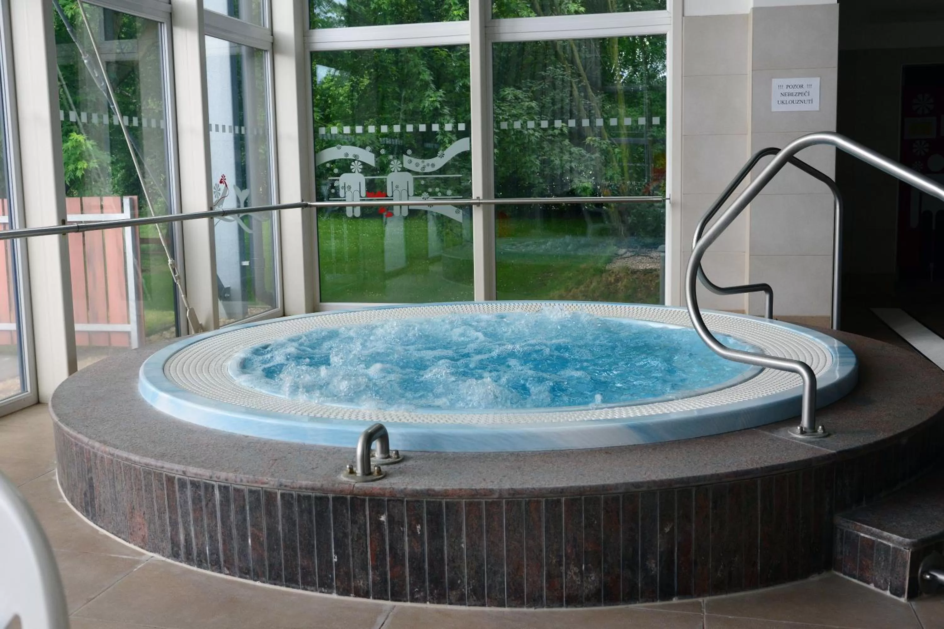 Swimming pool in Sporthotel Zimní stadion Benešov