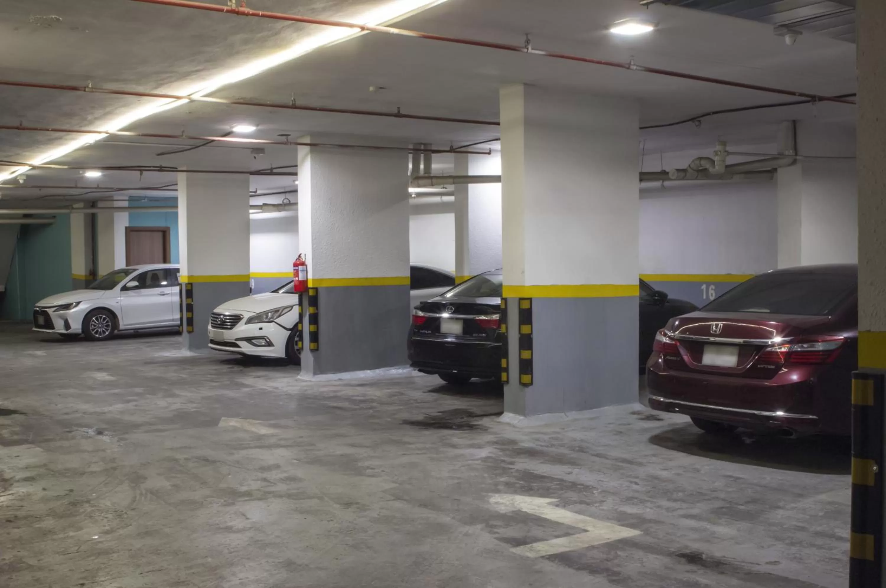 Parking in Atana Park Jeddah