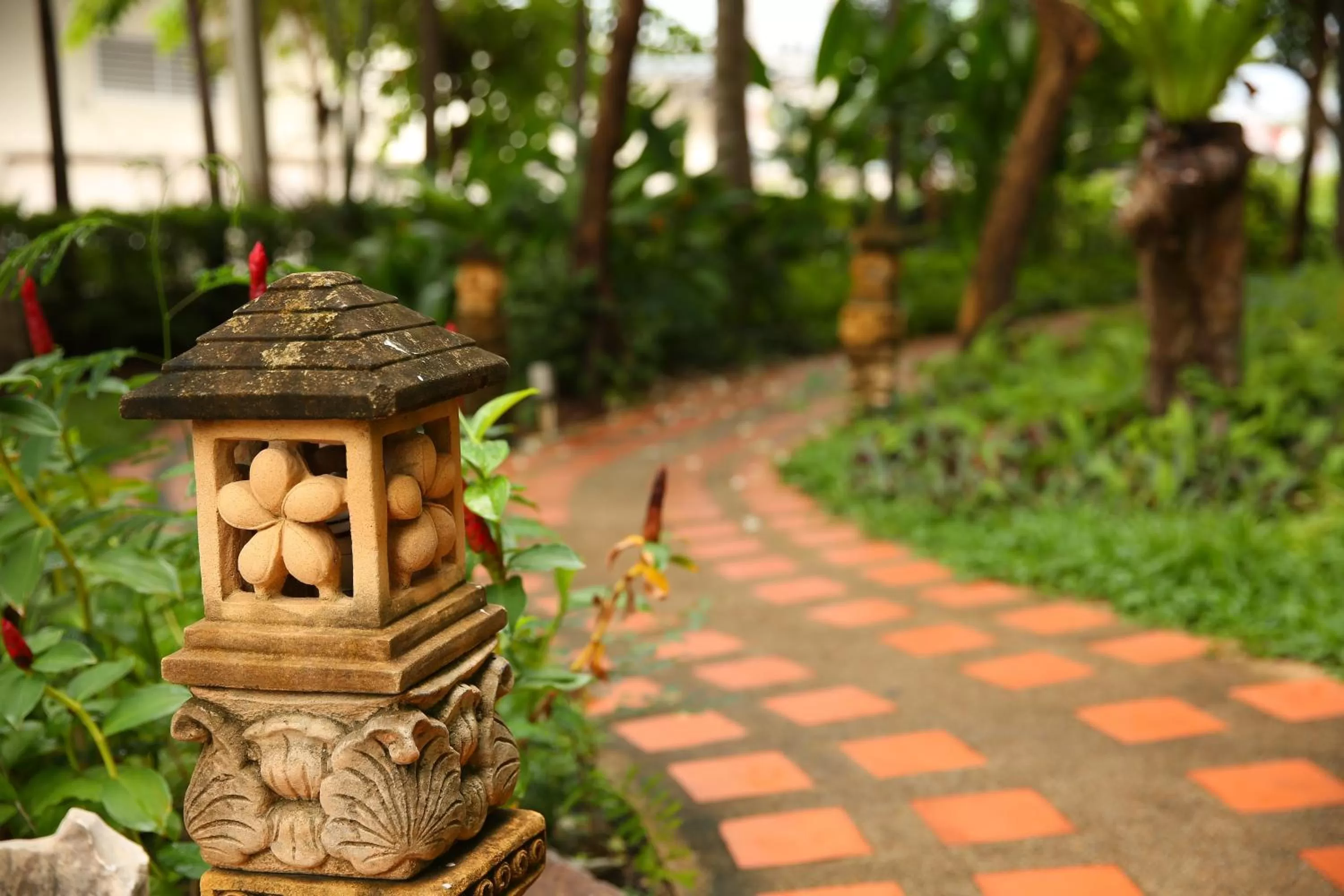 Diana Garden Resort - SHA Extra Plus