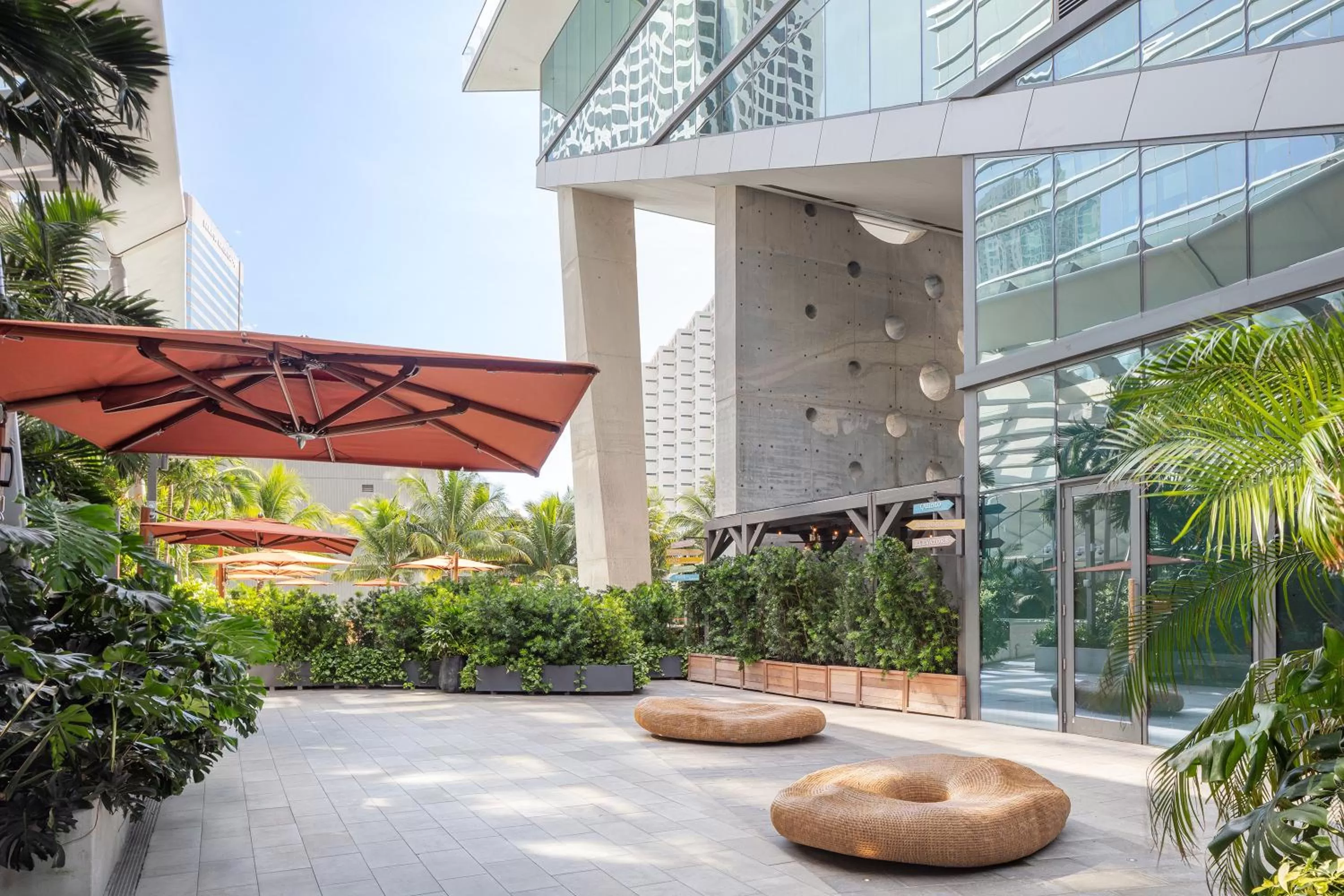 Garden view in EAST Miami