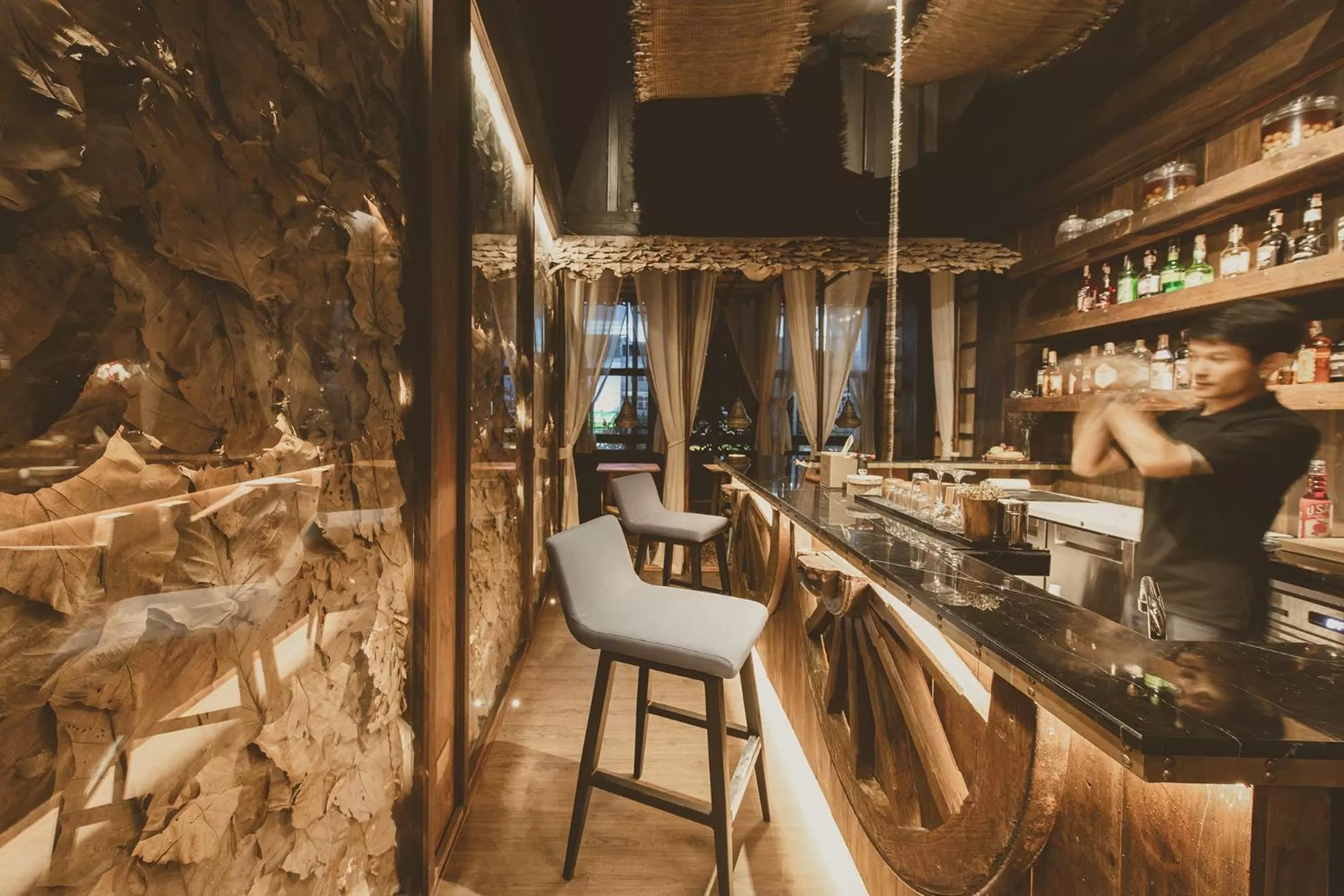 Lounge or bar in THEE Vijit Lanna by TH District