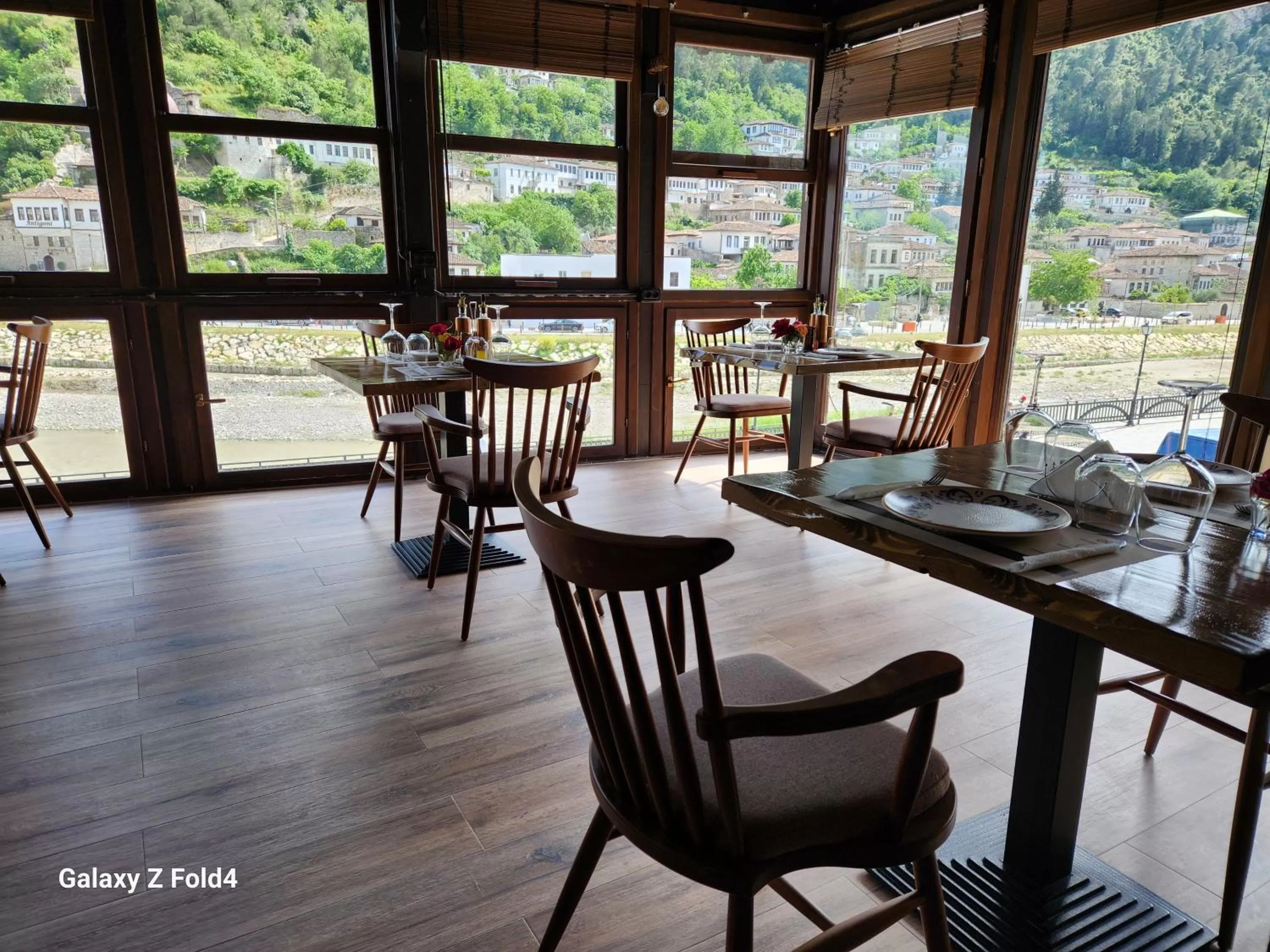 Restaurant/Places to Eat in HOTEL ANSEL