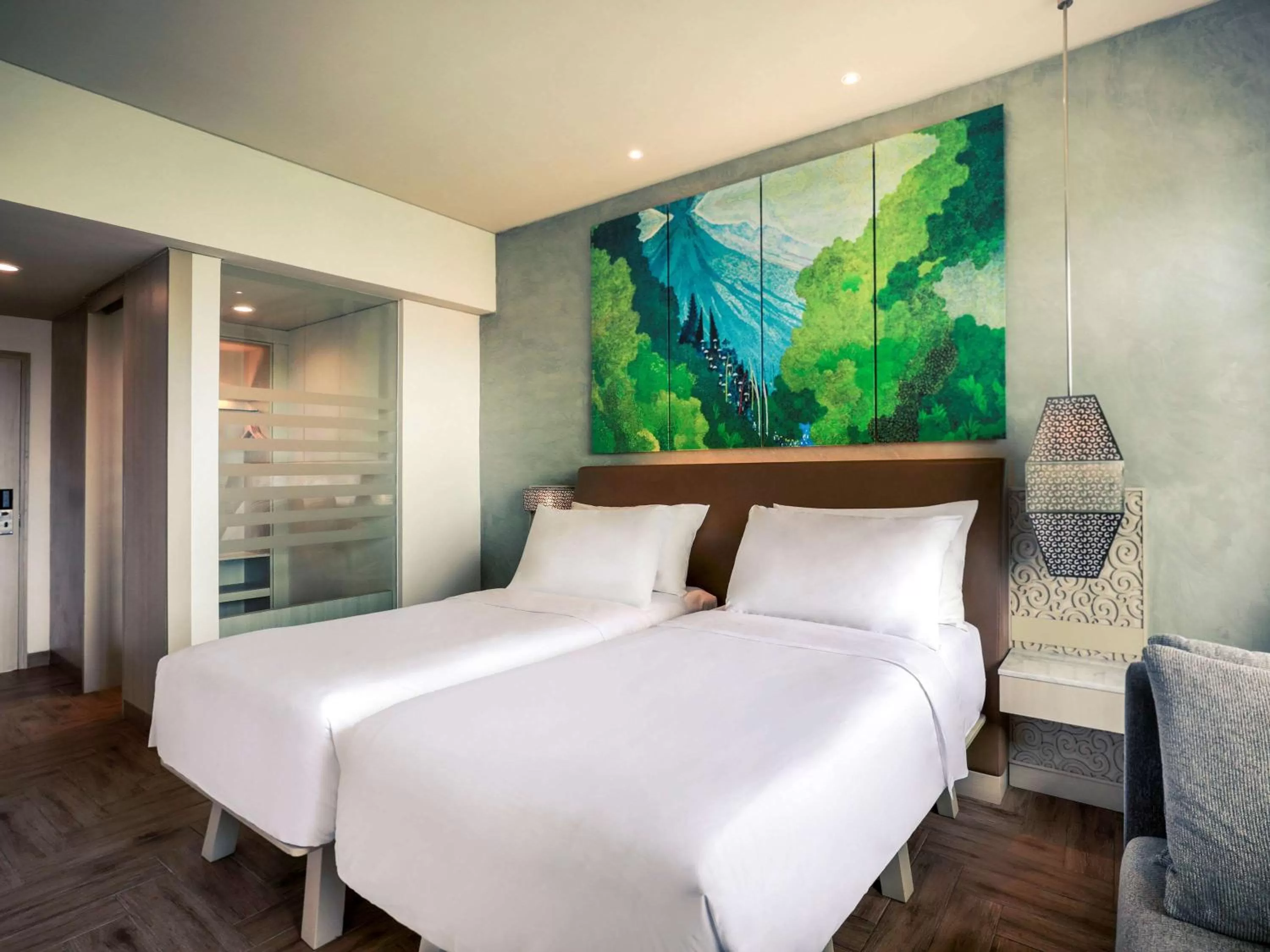 Photo of the whole room, Bed in Mercure Kuta Bali