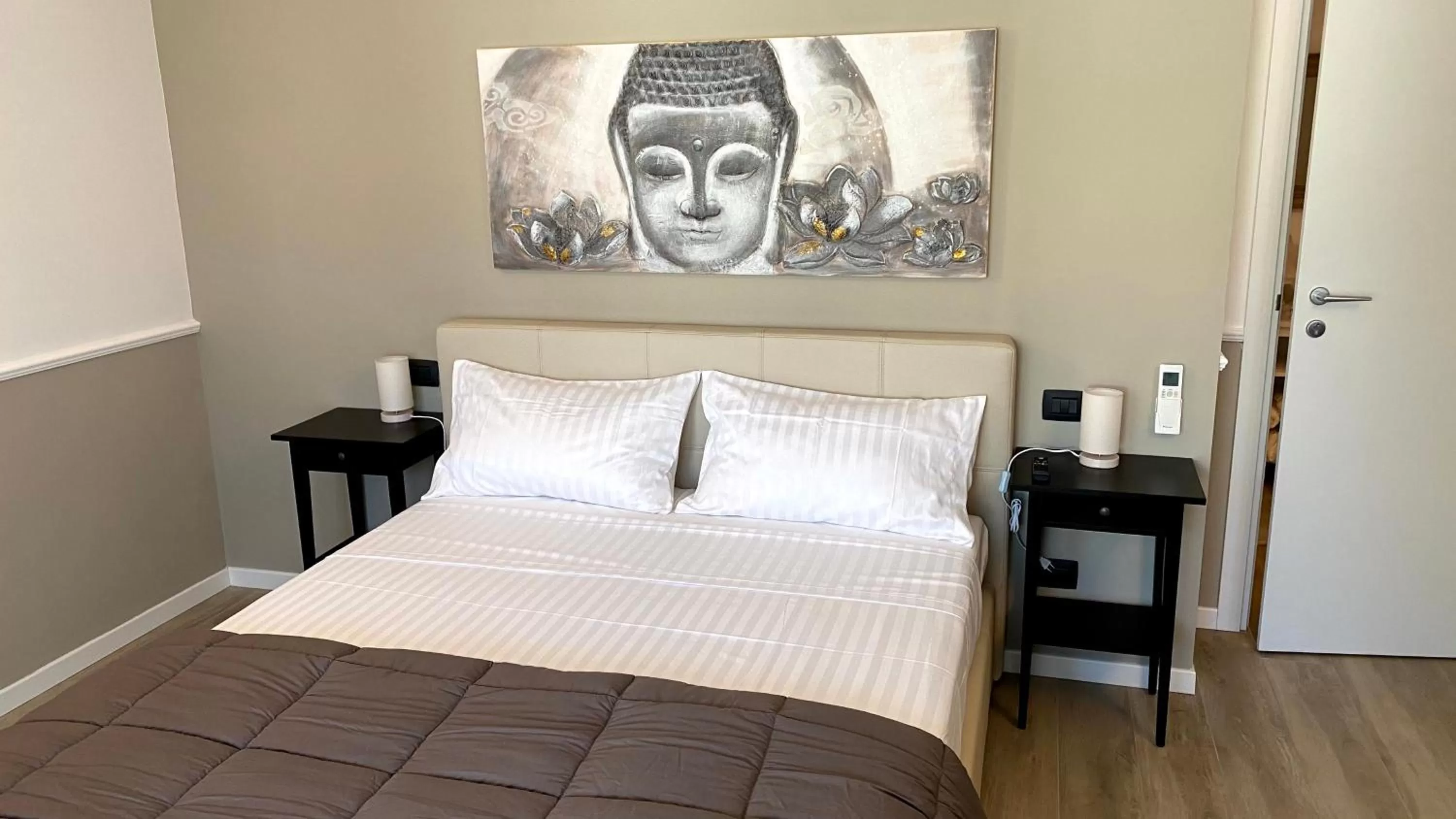 Bedroom, Bed in Foresteria Green House 1