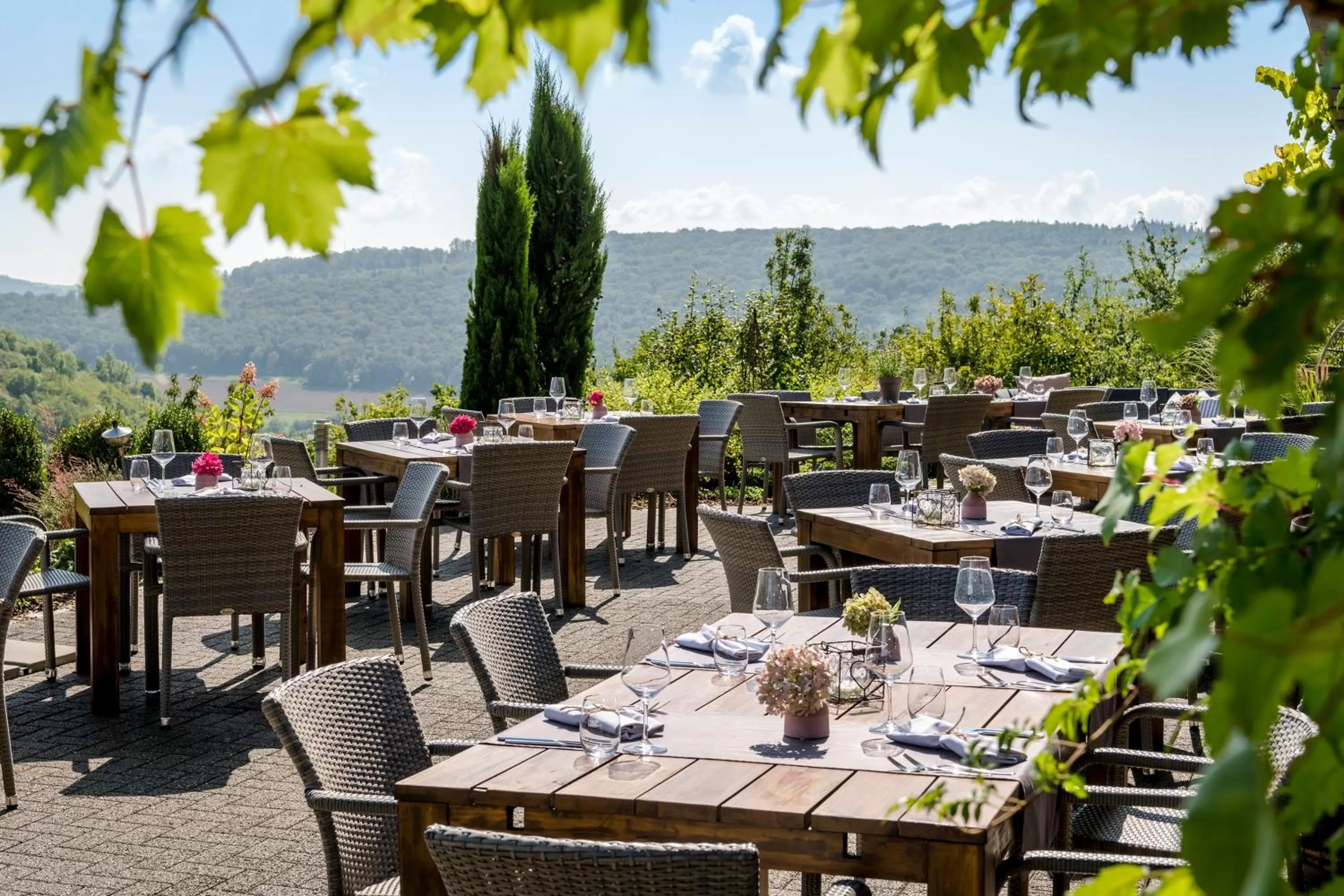 Restaurant/Places to Eat in Becksteiner Rebenhof