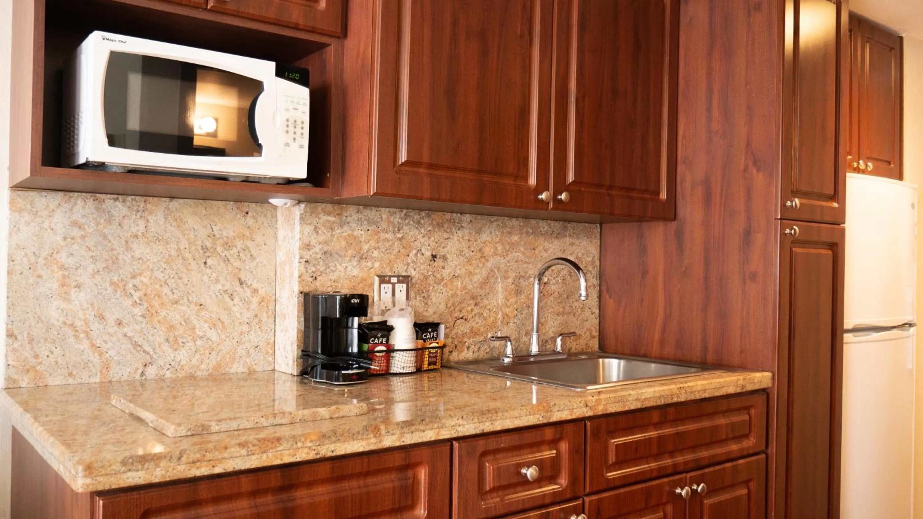 Ramada Plaza by Wyndham Marco Polo Beach Resort