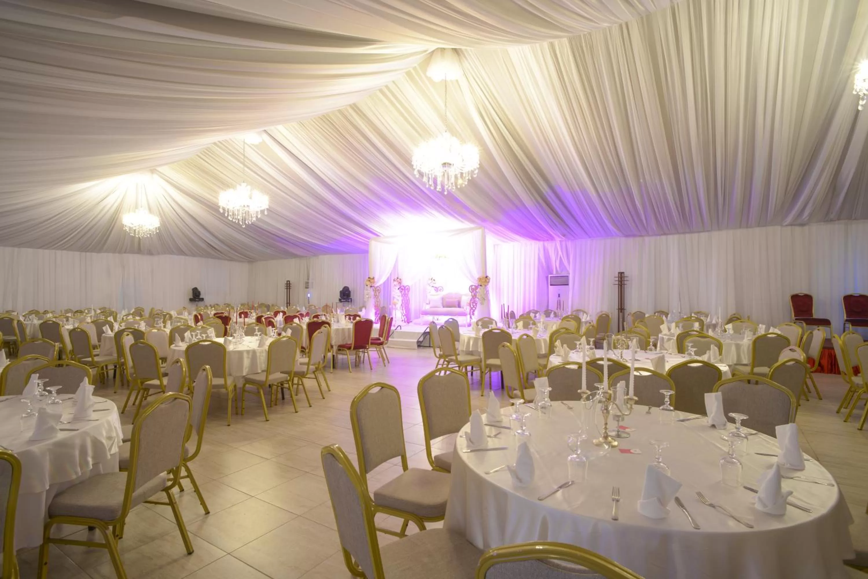 wedding in The Penthouse Suites Hotel