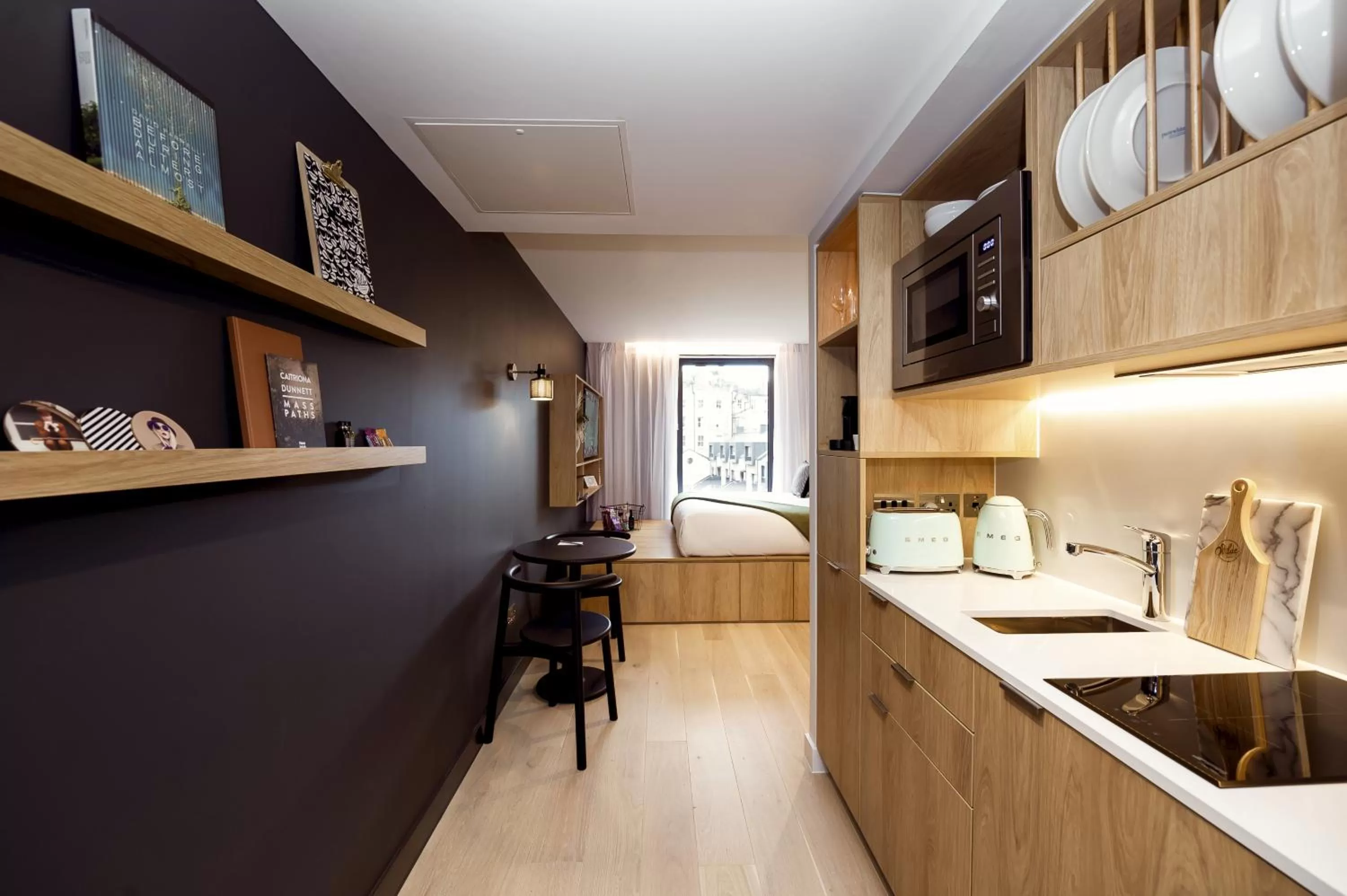 Kitchen or kitchenette in Wilde Aparthotels Edinburgh Grassmarket