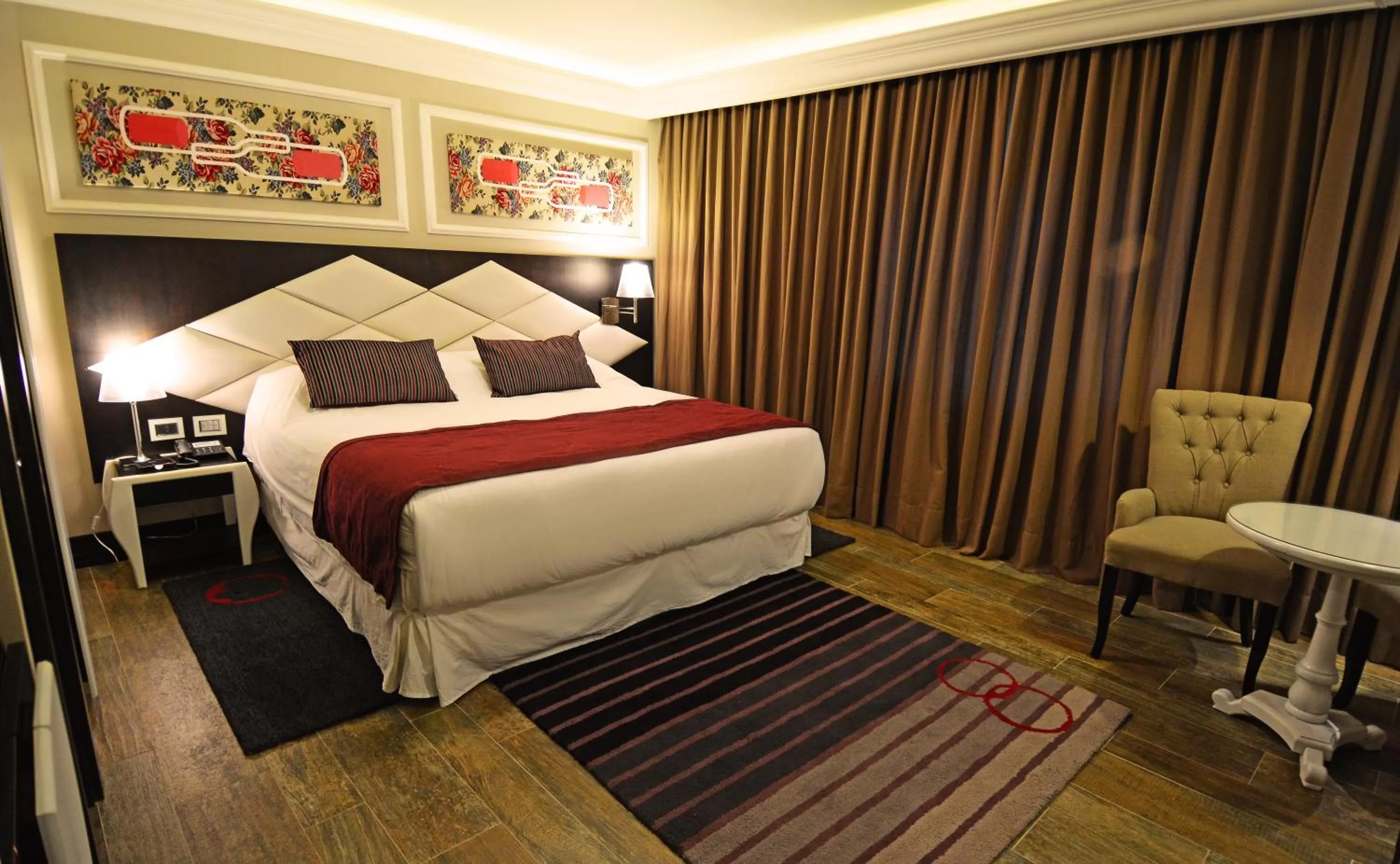 Bed in Hotel Sommelier Boutique