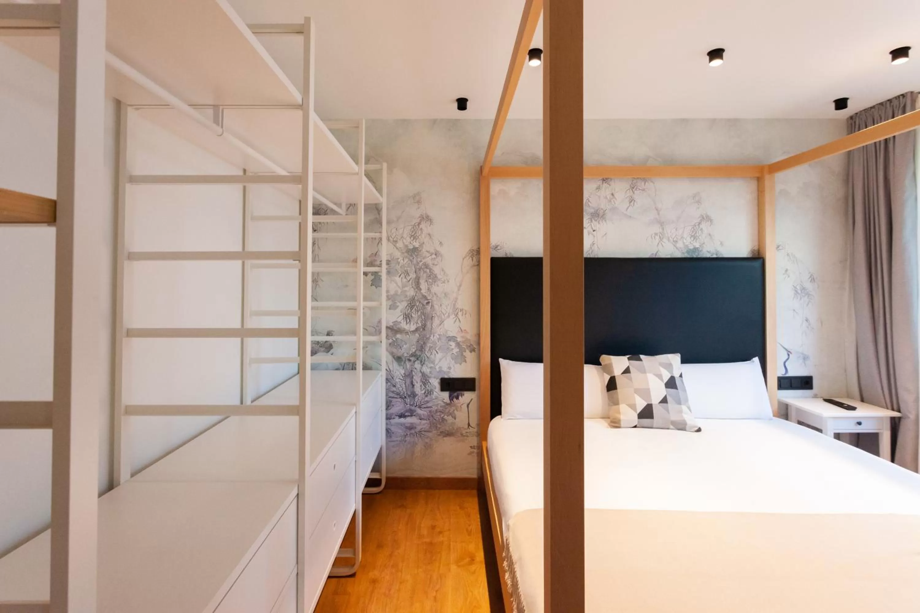 Bed in Welldone Sierpes Boutique