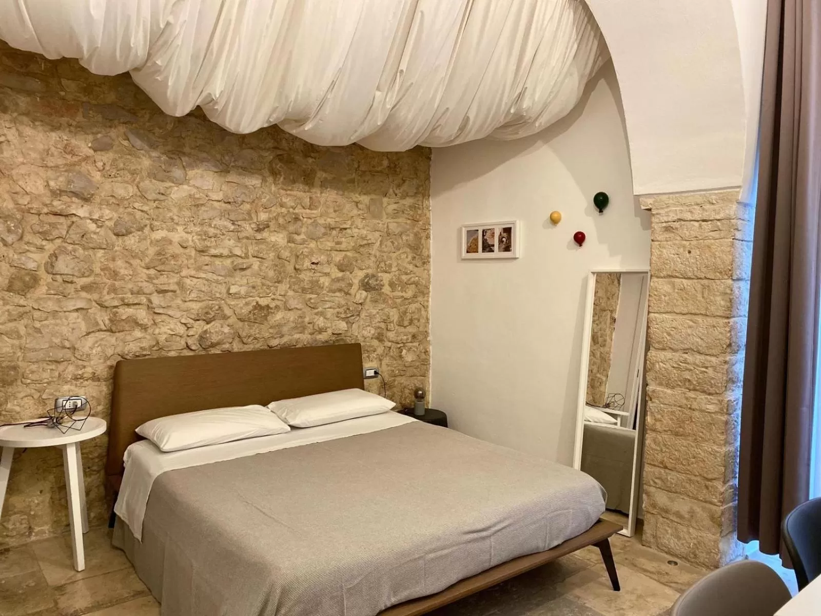 Bed in Altrelli Rooms