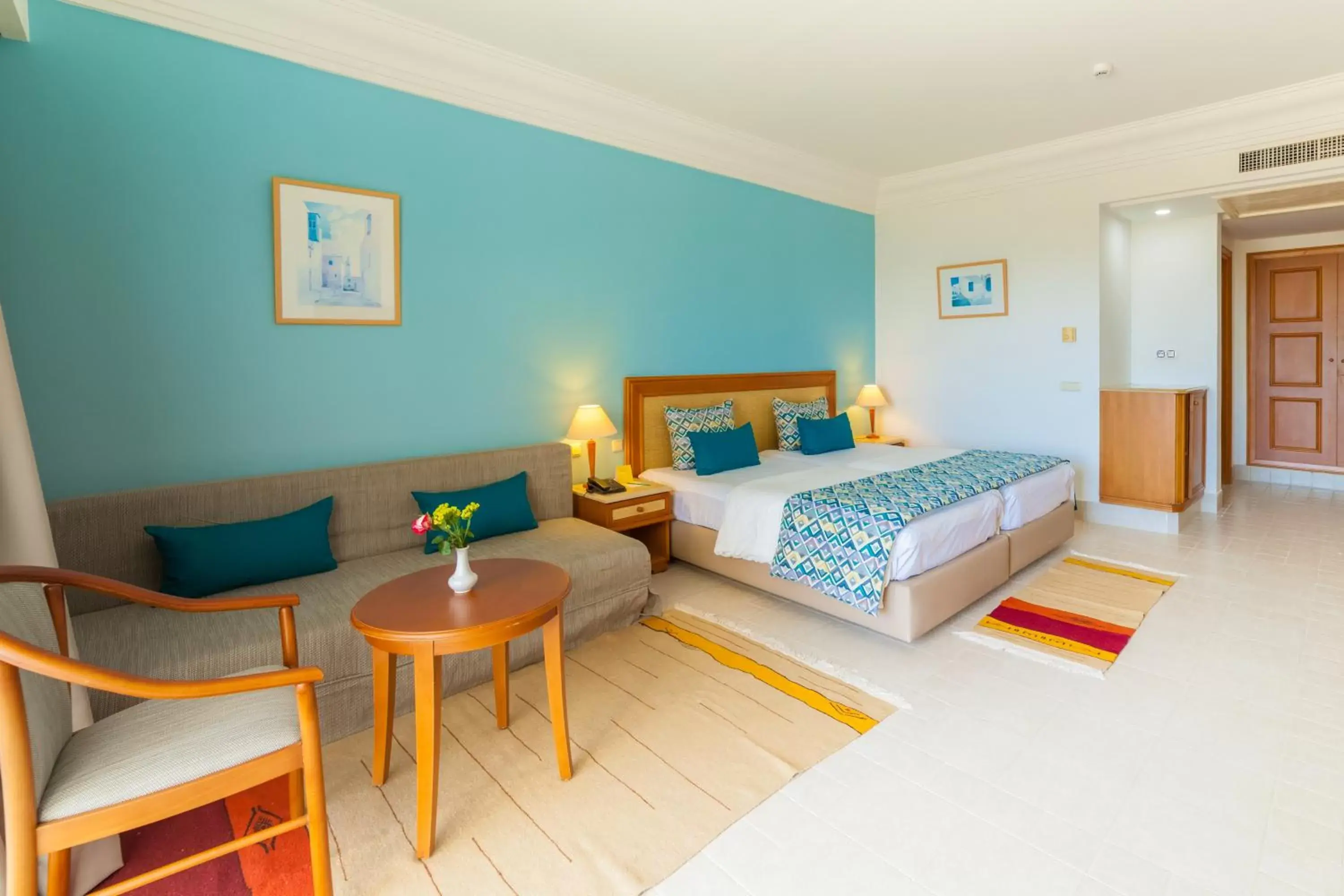 Superior Quadruple Room in TUI MAGIC LIFE Africana Superior Quadruple Room in TUI MAGIC LIFE Africana