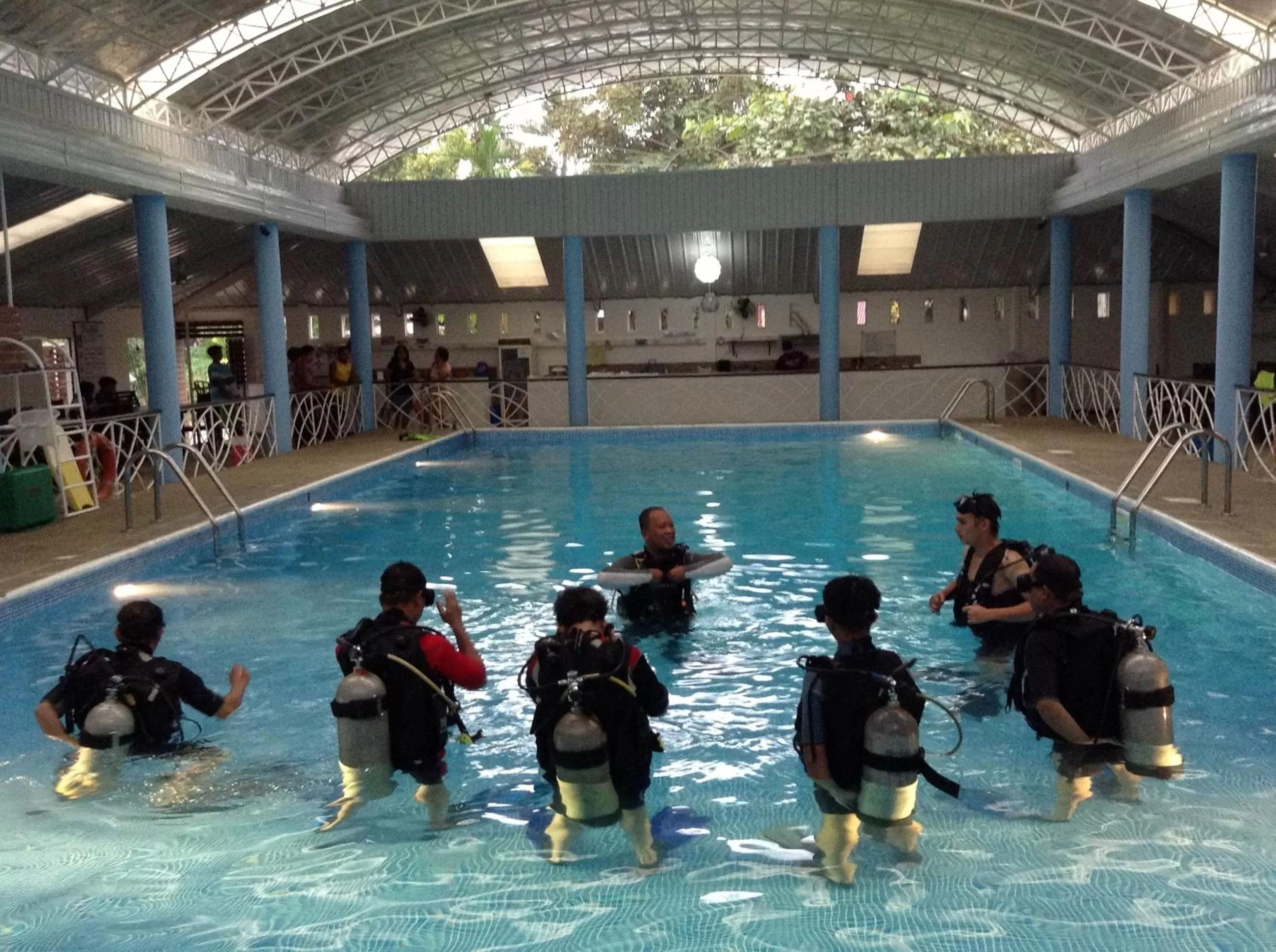 Diving in Balay Tuko Garden Inn