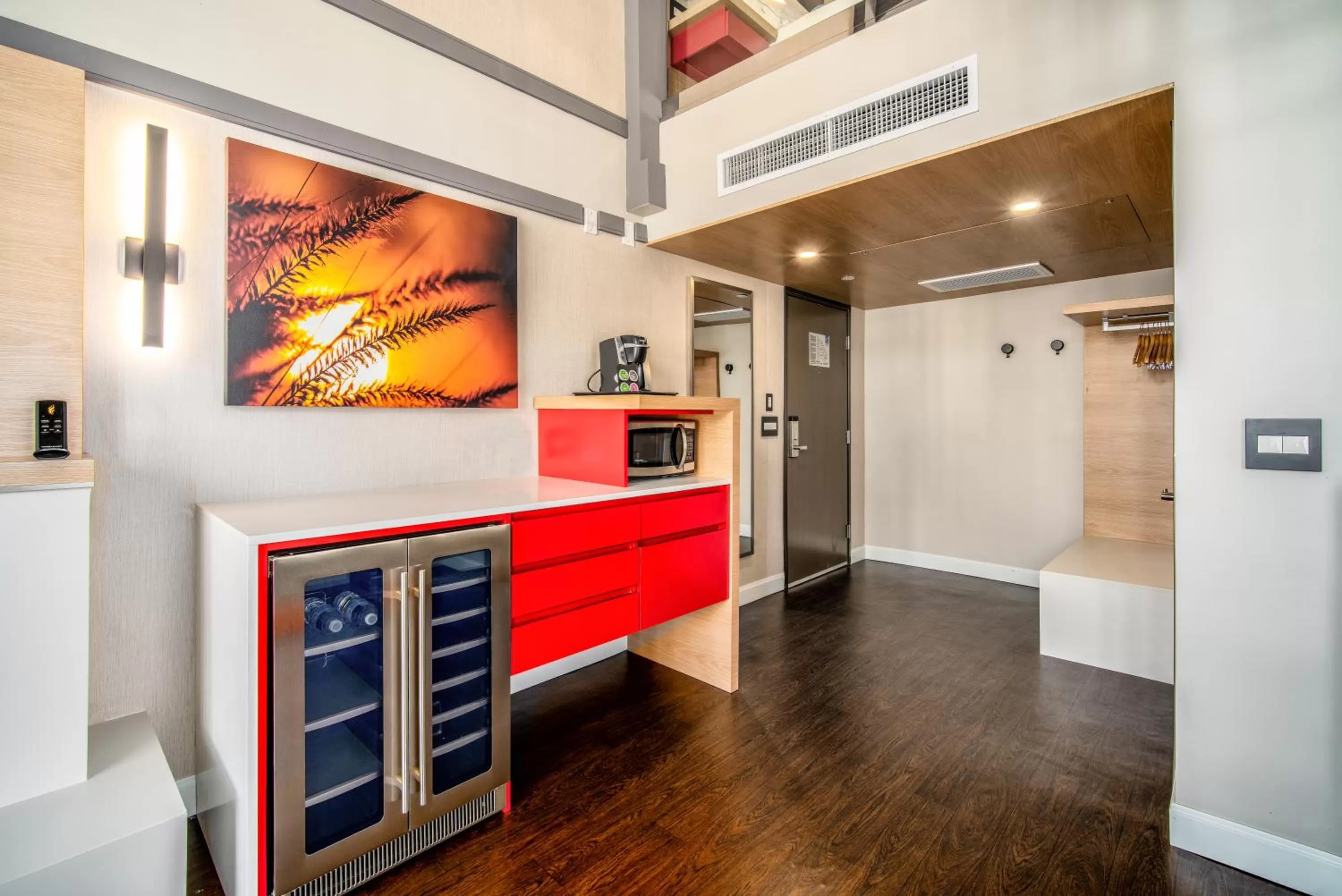 Coffee/tea facilities in Century Park Hotel LA