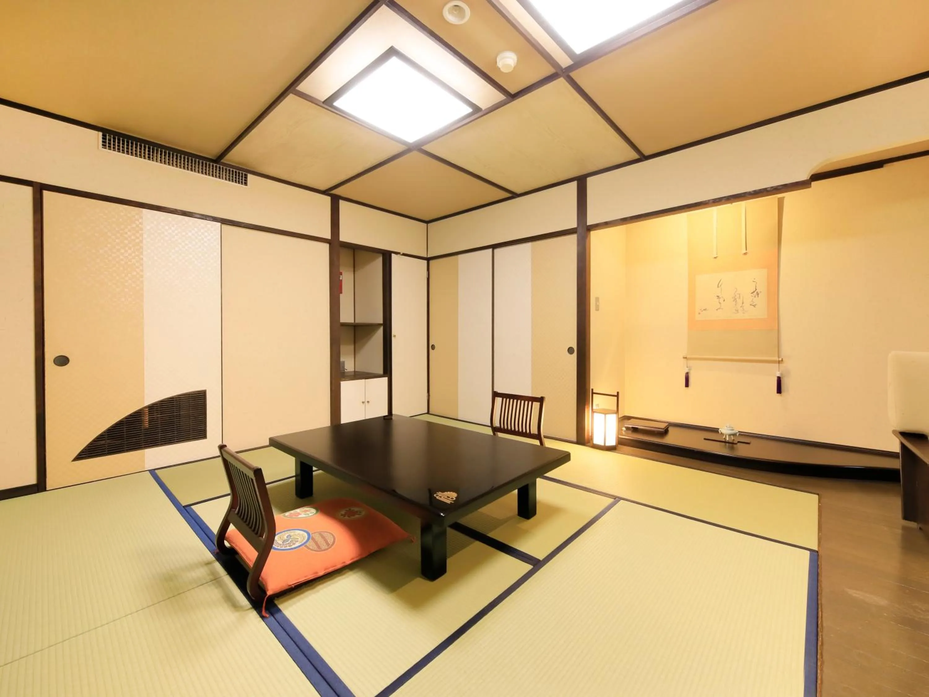 Japanese-Style Room (8tatami)- Non-Smoking in Kishigon Ryokan