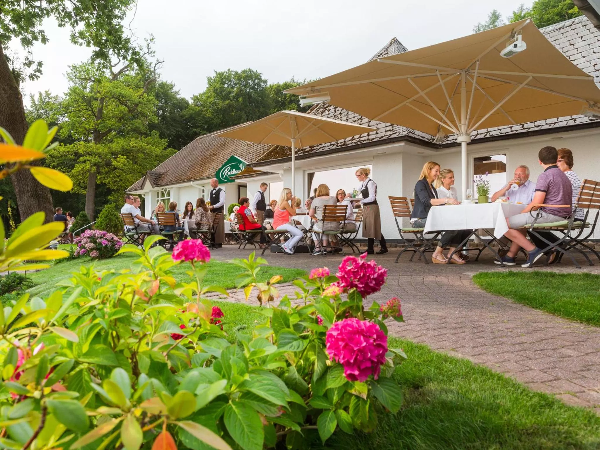 Property building in Rodelhaus