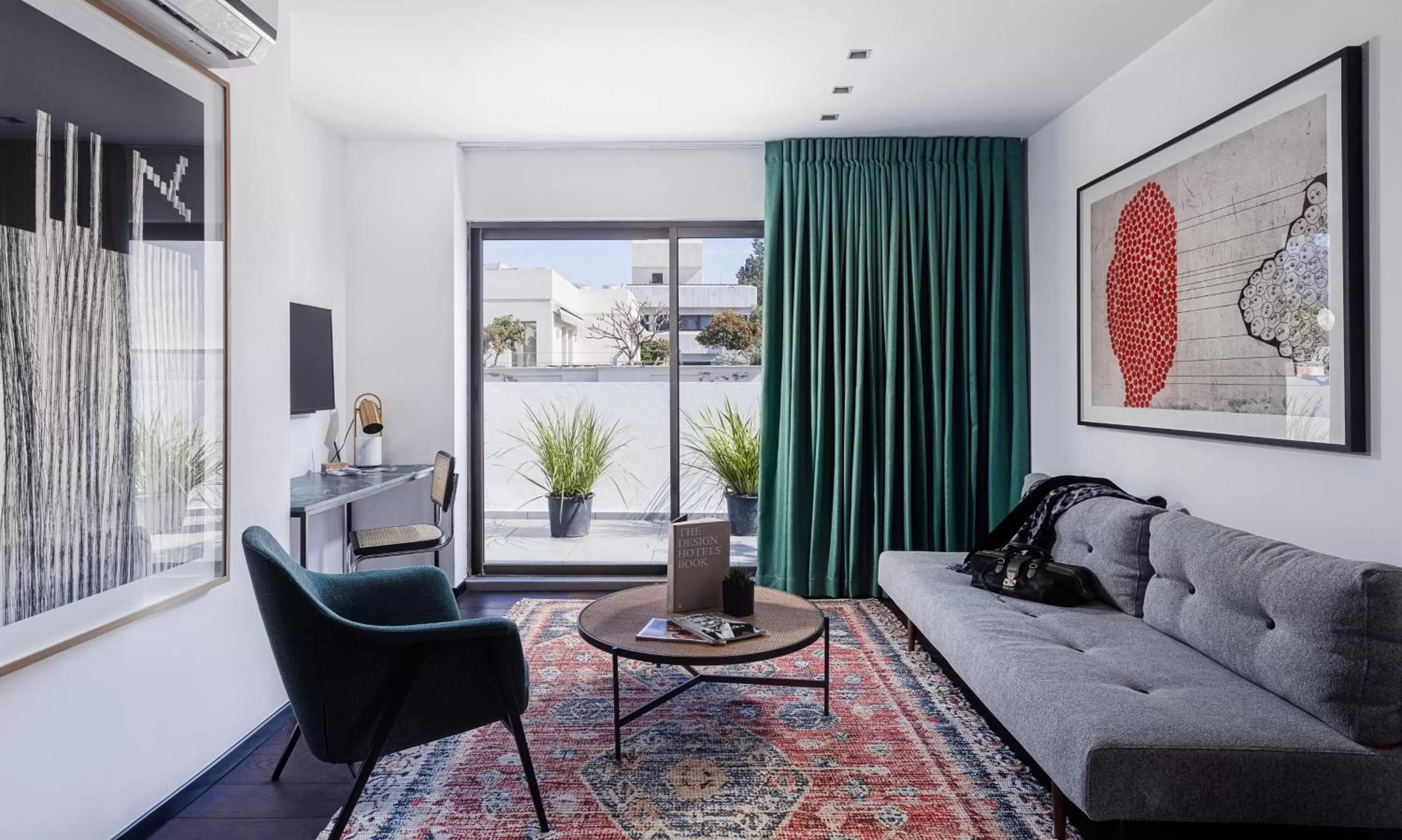 Living room, Seating Area in Townhouse Residence a member of Brown Hotels