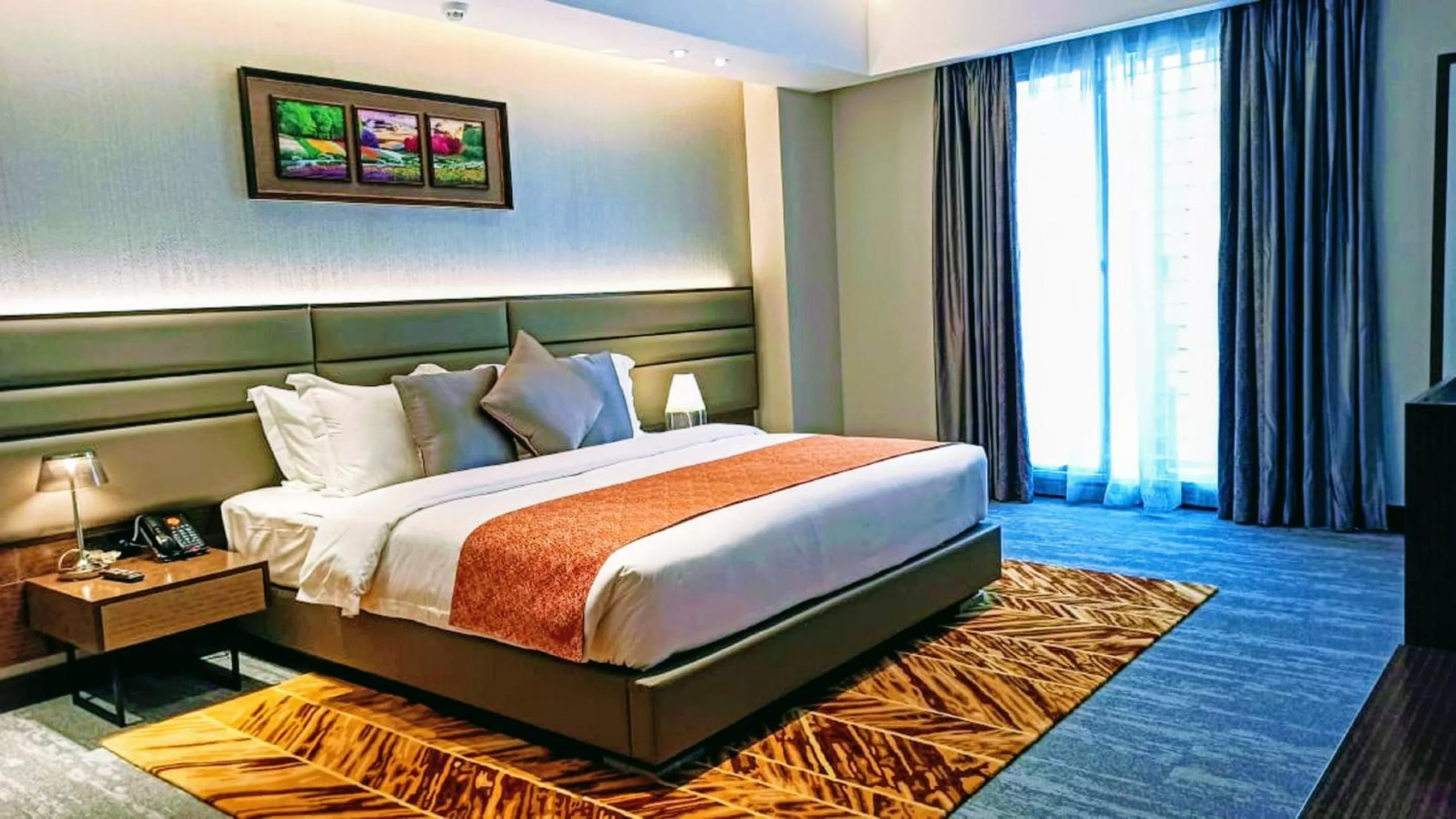 Photo of the whole room, Bed in Hotel Omni Residency Dhaka