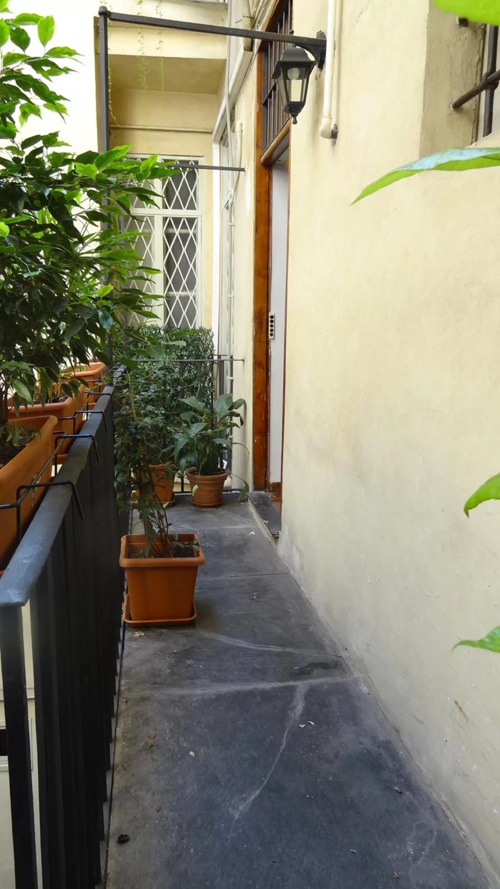 Facade/entrance in La Maison Dell'Orologio