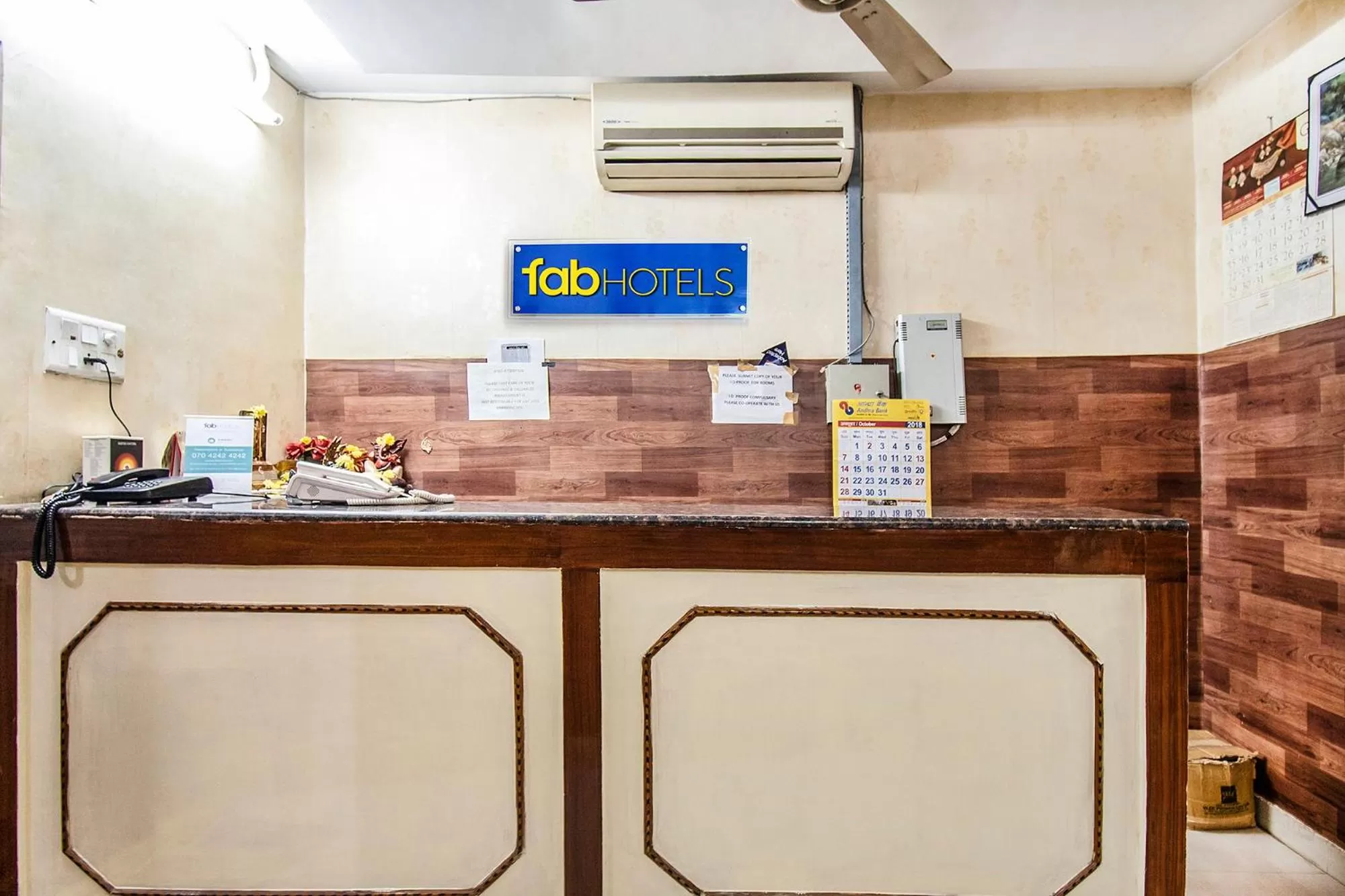 Lobby or reception, Lobby/Reception in FabHotel Aditya Yatri Nivas