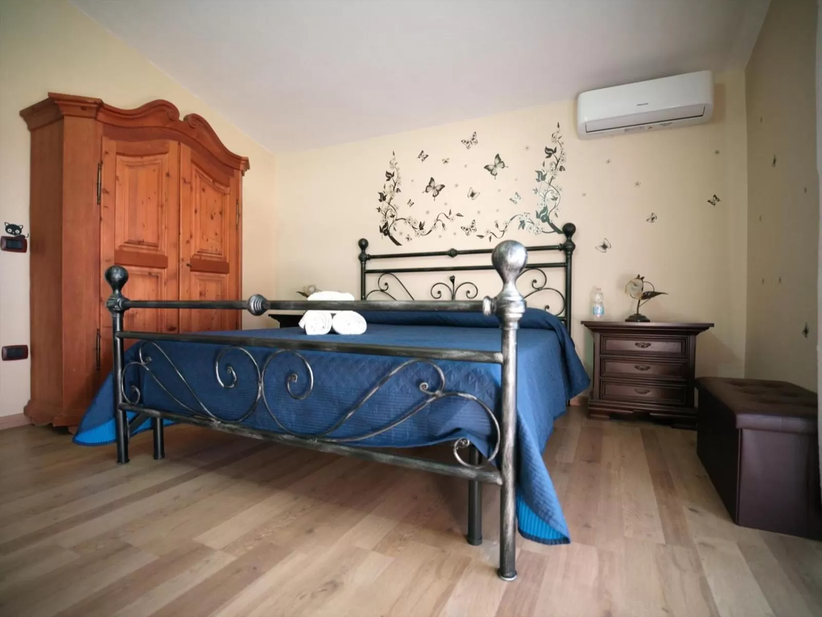 Photo of the whole room, Bed in Villa Anté