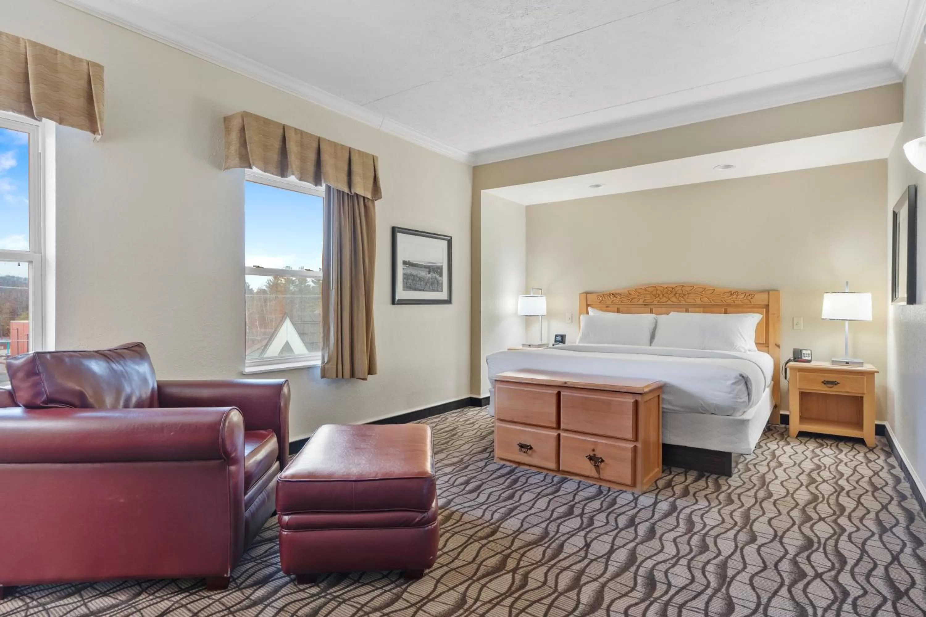 Bedroom, Bed in Cherry Tree Inn & Suites