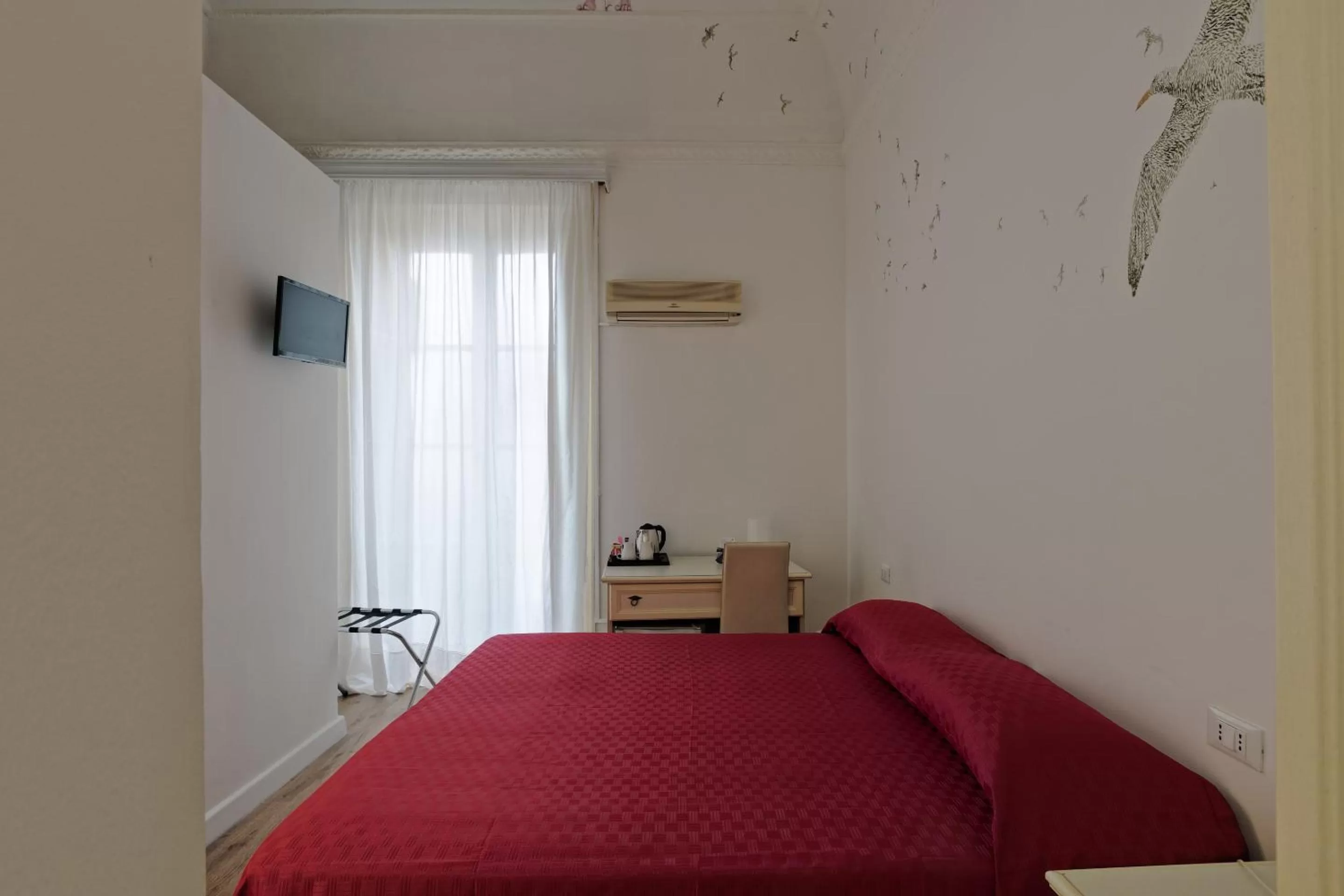 Bedroom, Bed in Afea Art & Rooms