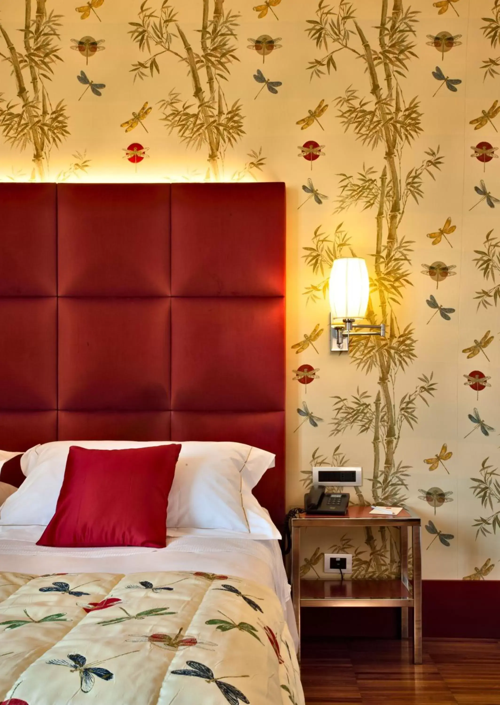 Executive Double Room with Spa Access in Enterprise Hotel Design & Boutique Executive Double Room with Spa Access in Enterprise Hotel Design & Boutique