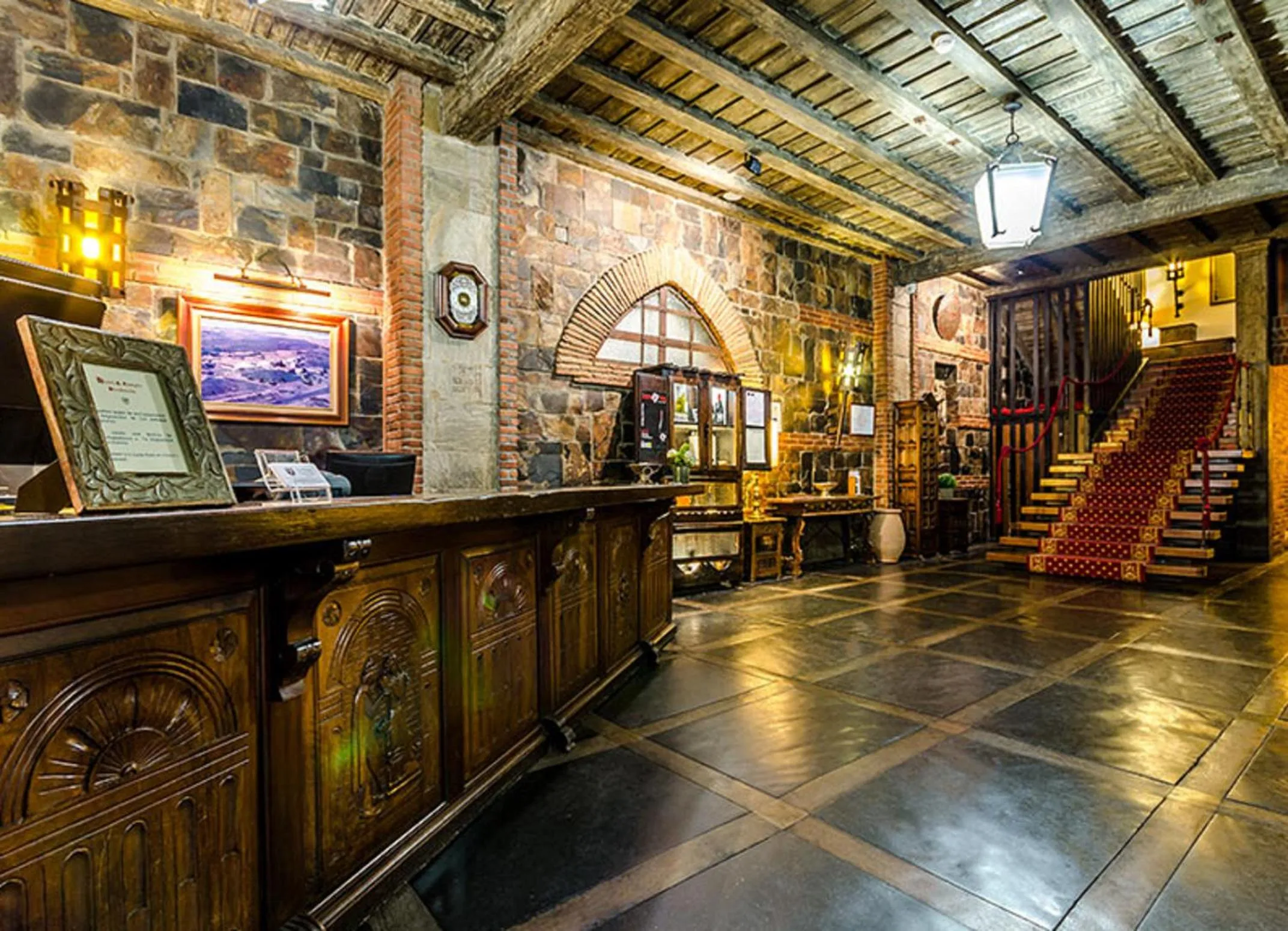 Lobby or reception in Hotel Temple Ponferrada