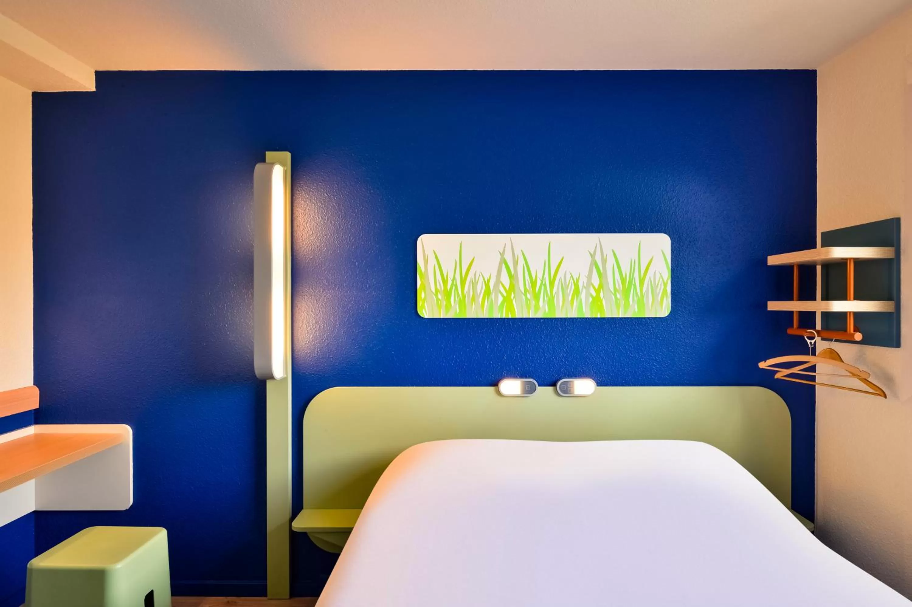 Bedroom, Bed in Ibis budget Chambéry Centre Ville