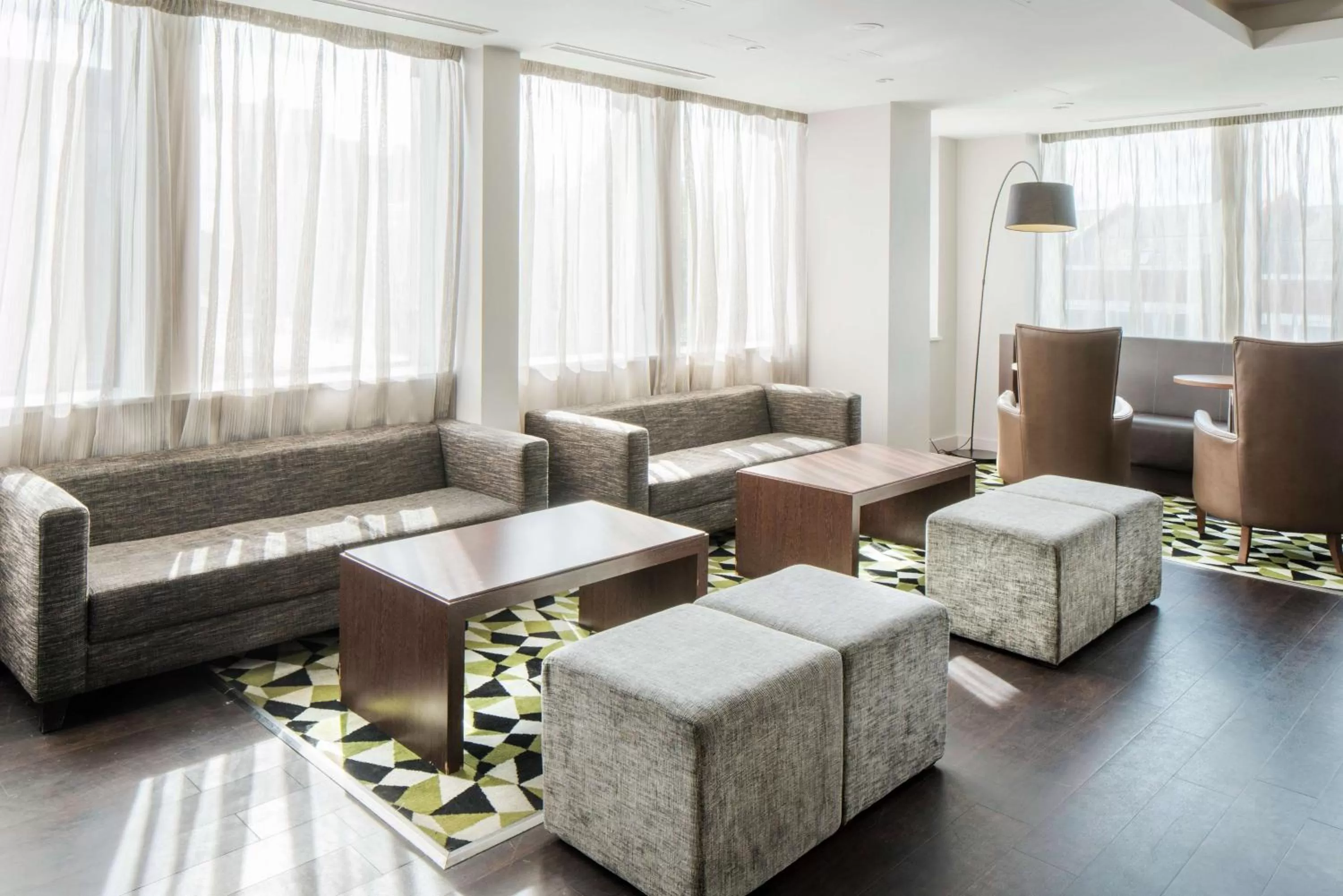 Restaurant/places to eat in Hampton by Hilton Birmingham Broad Street