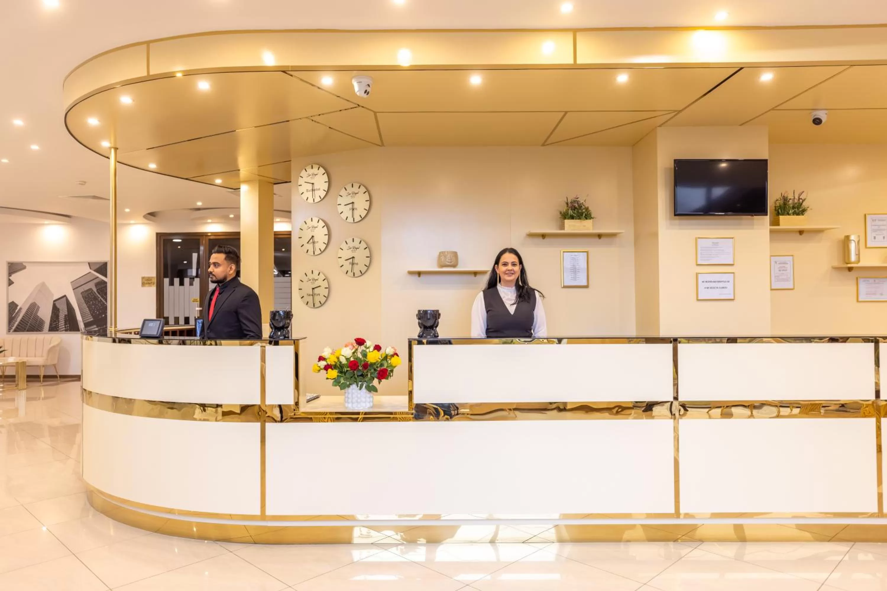 Staff in Hotel Sir Royal