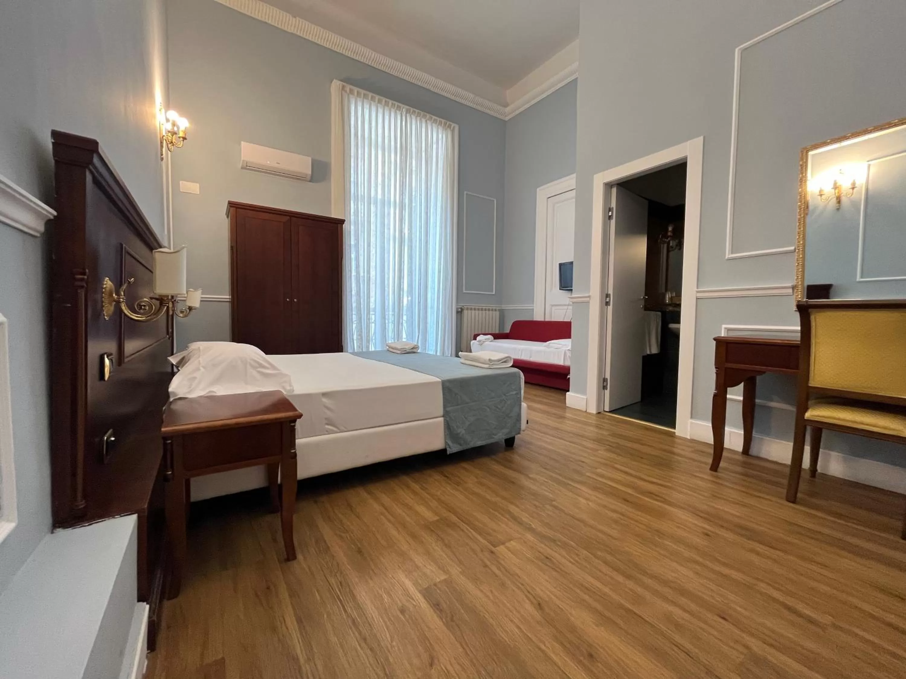 Bed in Napolit'amo Hotel Principe