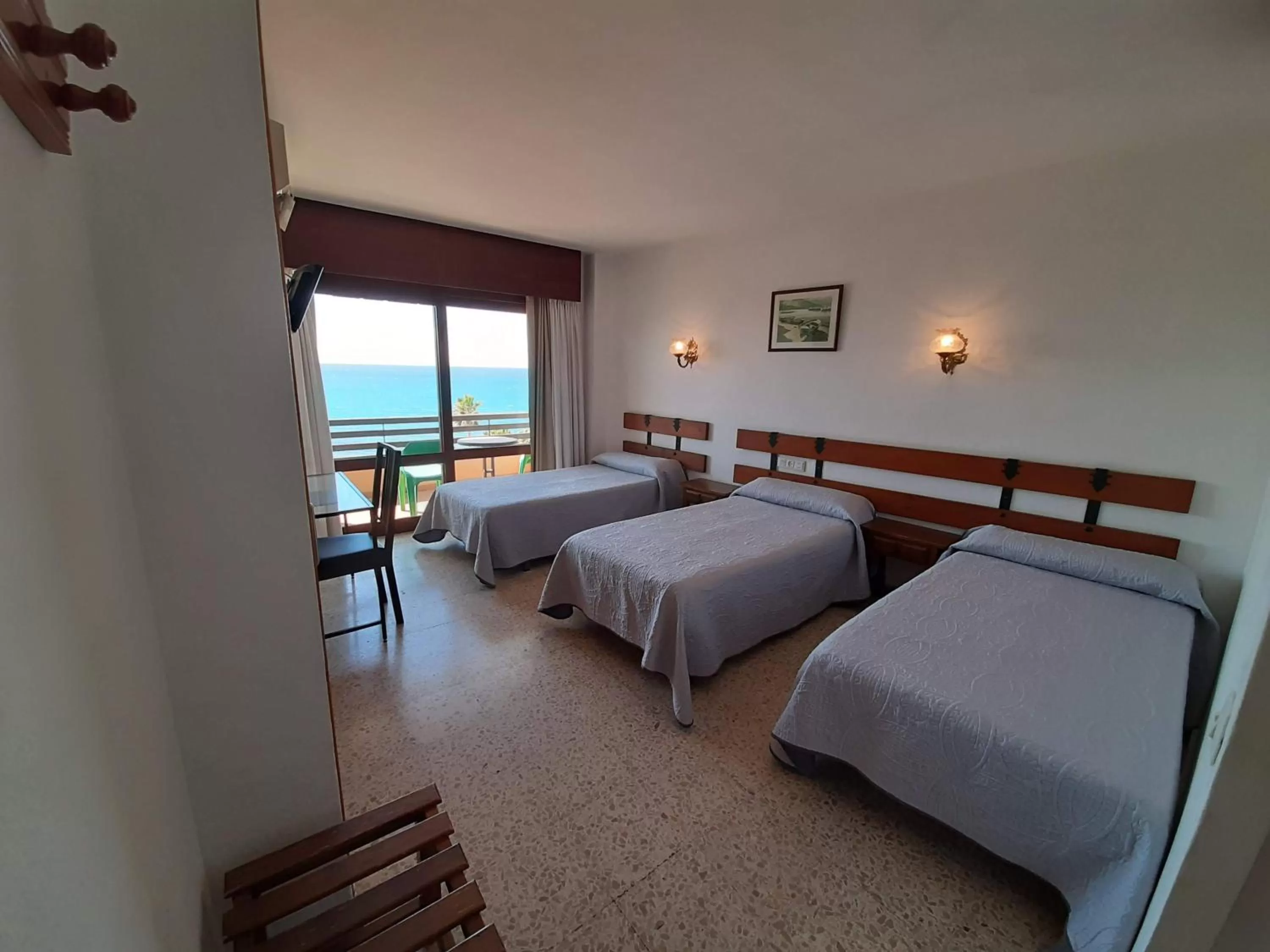 Photo of the whole room in Hotel Buenavista