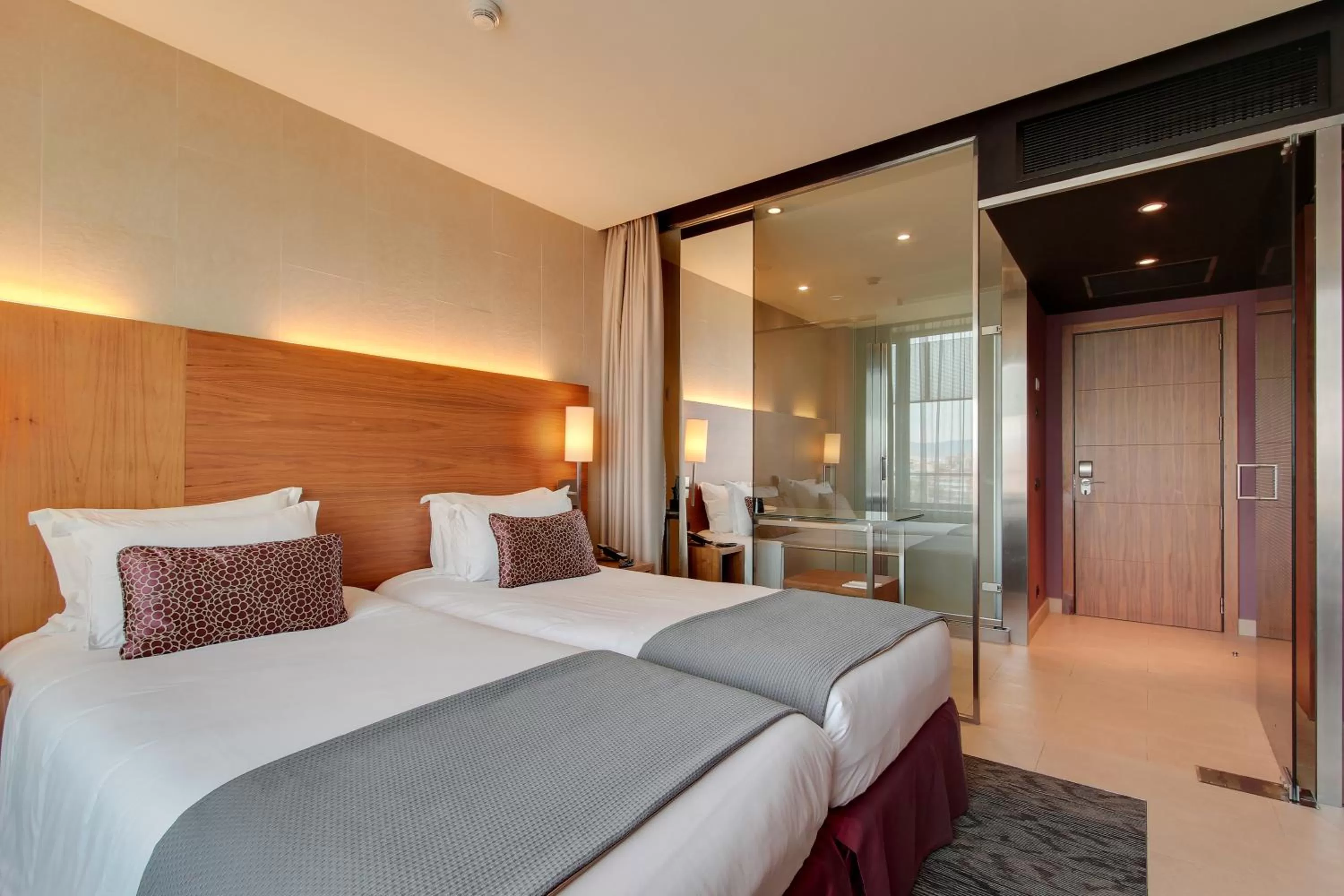 Bed in Hotel Badalona Tower