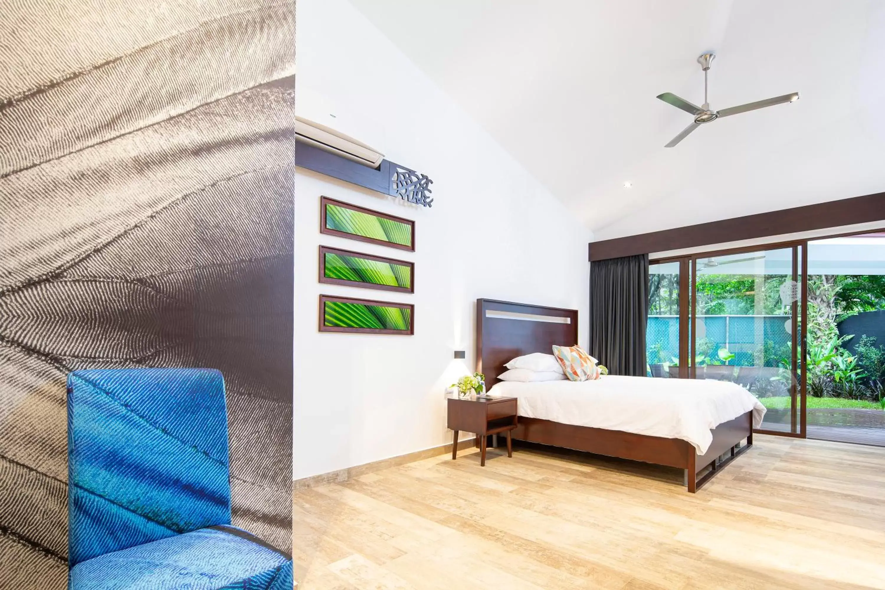 Superior King Room in Pumilio Mountain & Ocean Hotel Superior King Room in Pumilio Mountain & Ocean Hotel