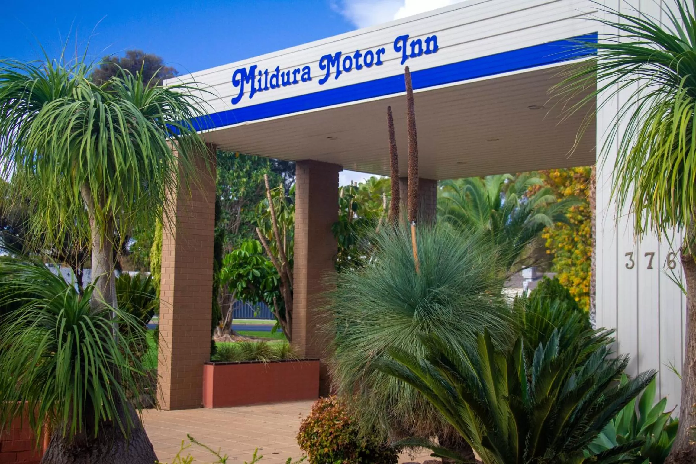Property building in Mildura Motor Inn