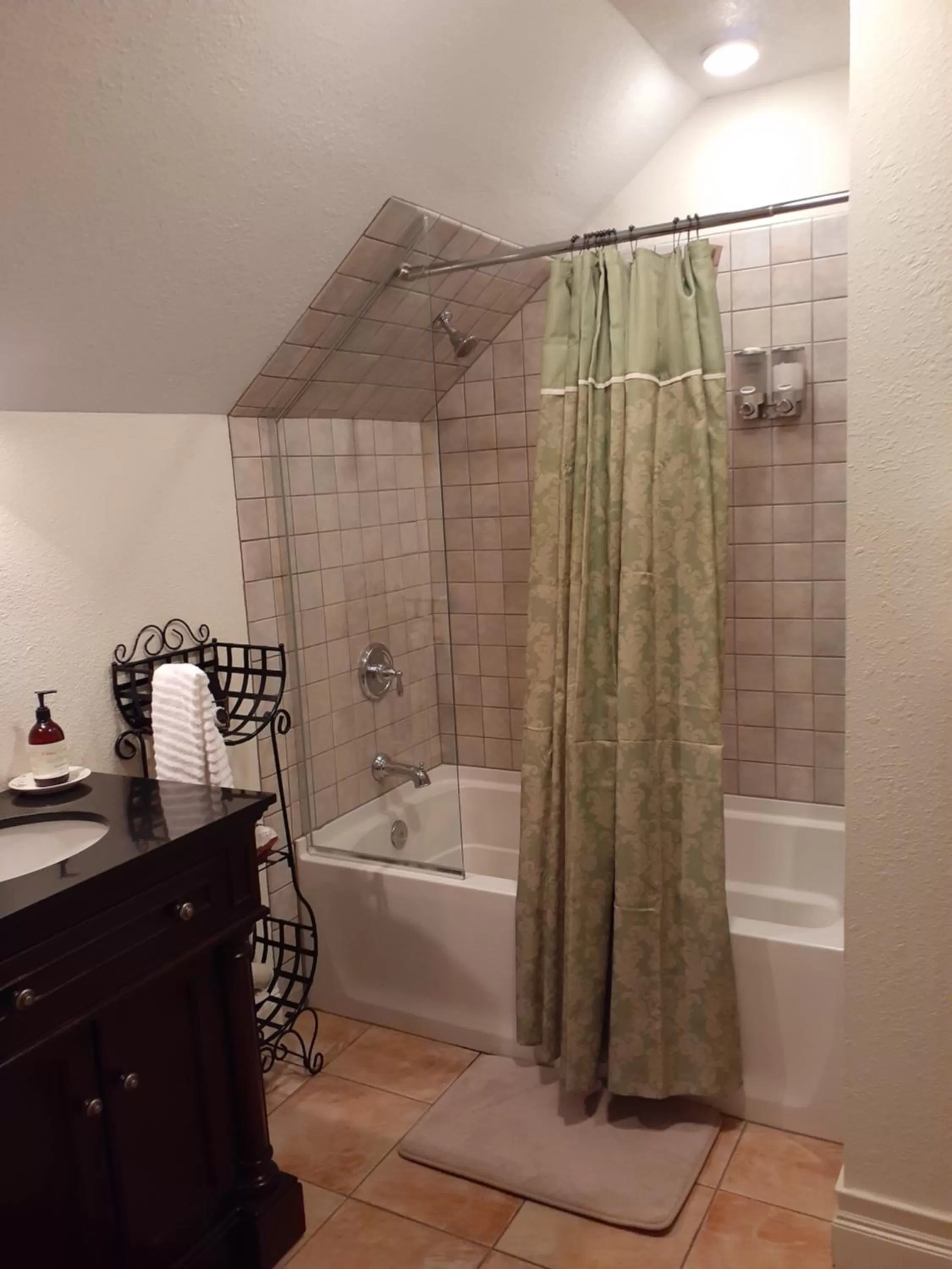 Laughing Heart Lodge