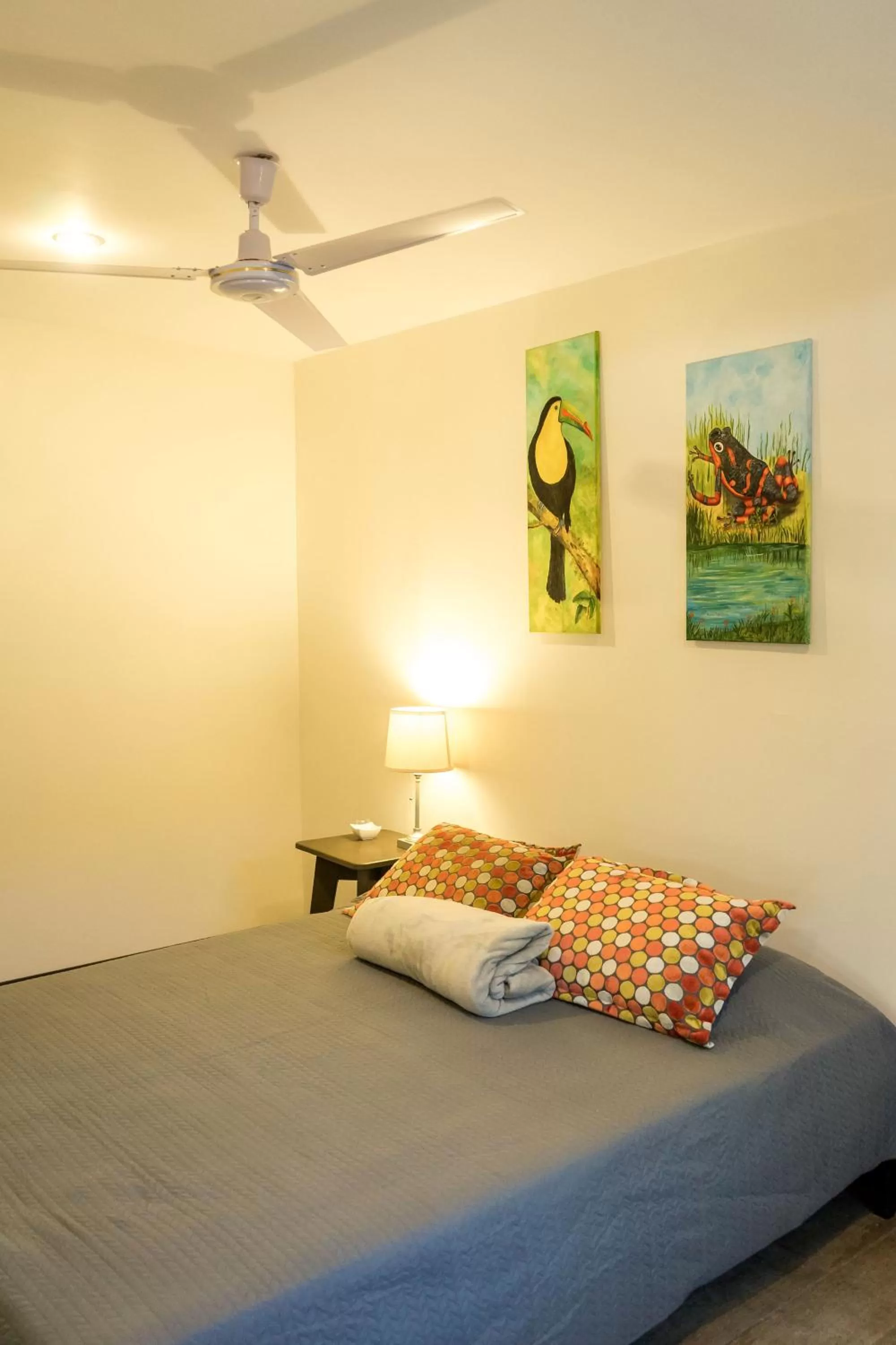 Bed in Terida Airport B&B