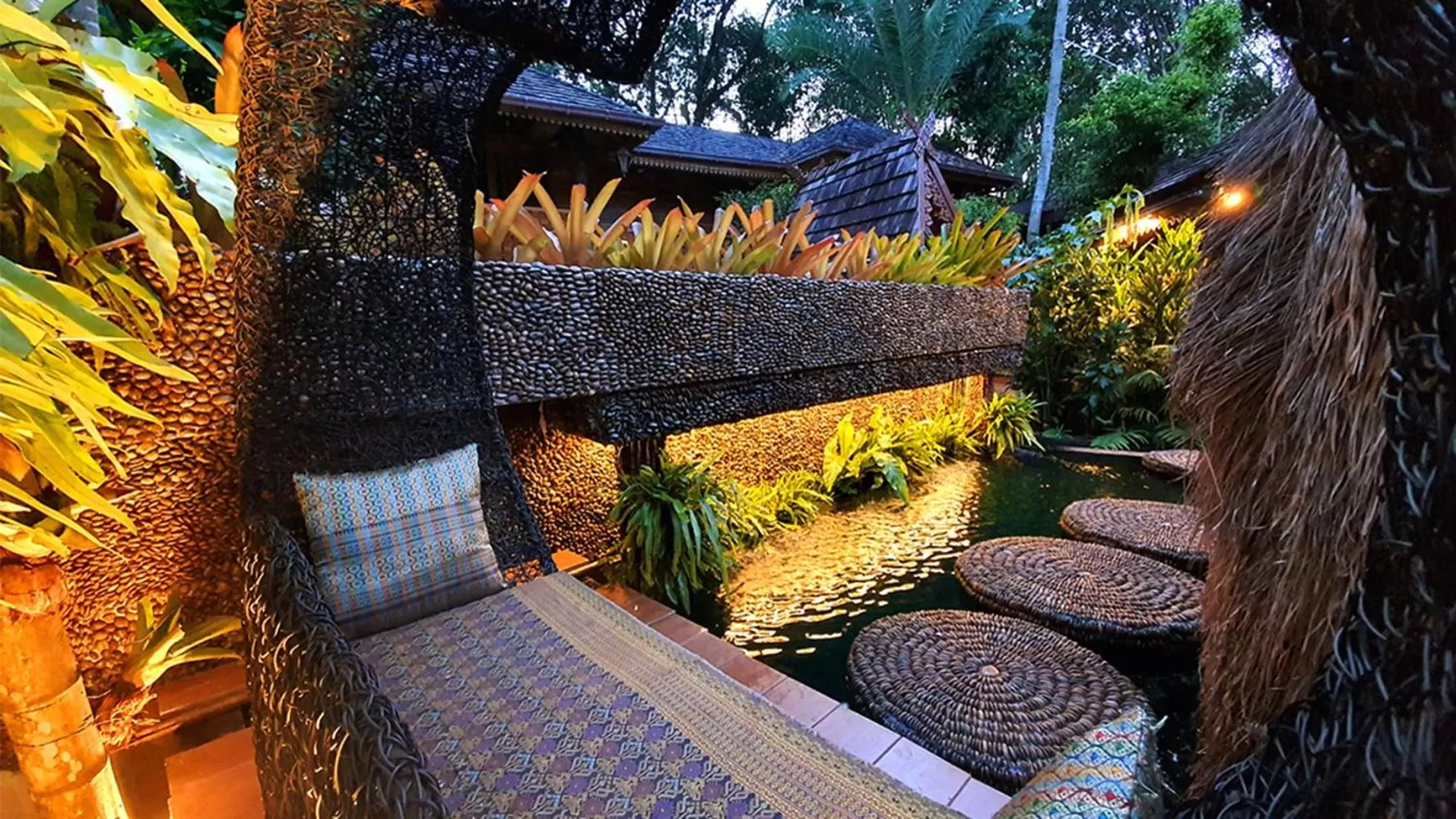 Swimming pool in Baan Habeebee Resort